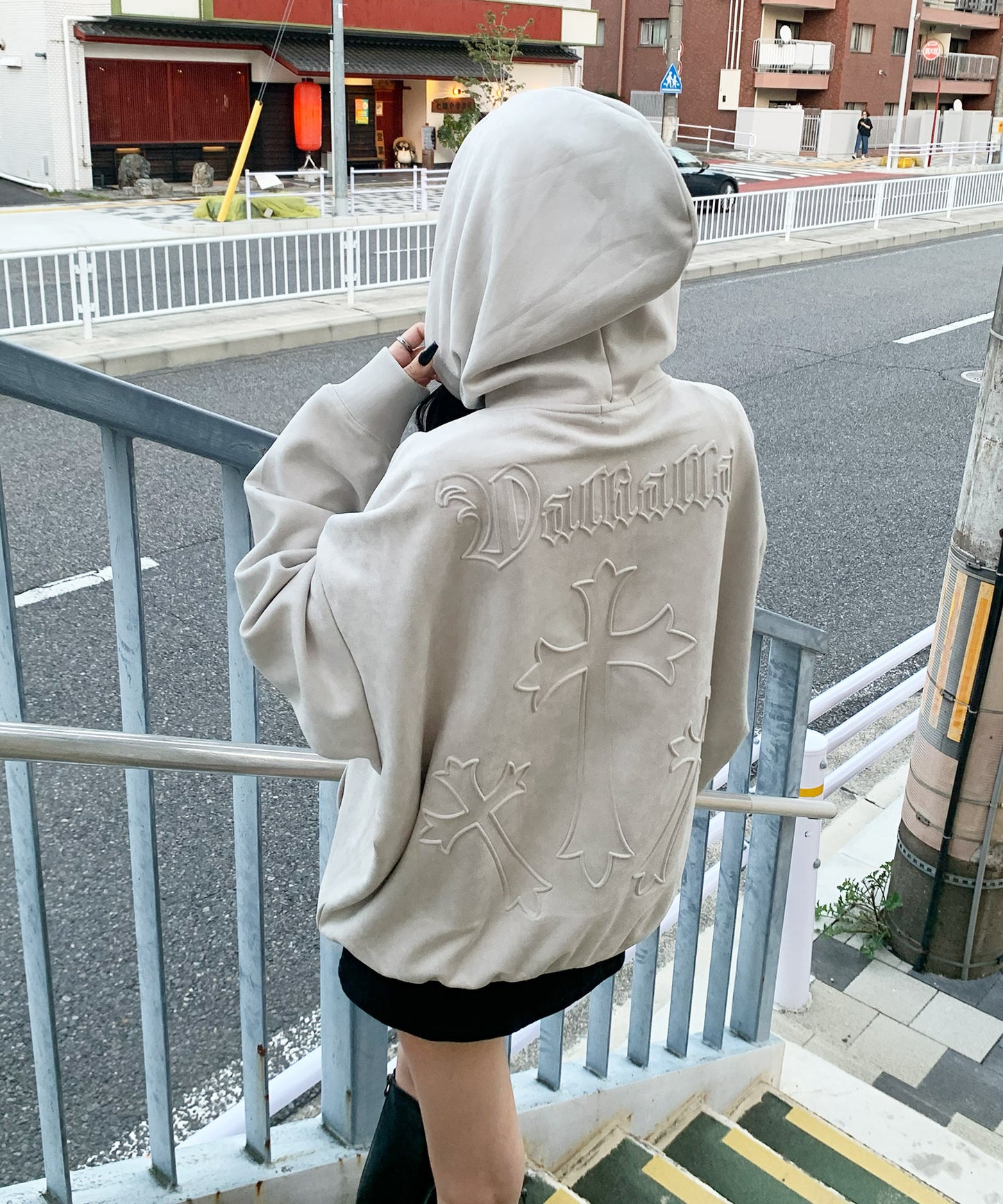 スエードエンボスプルパーカー