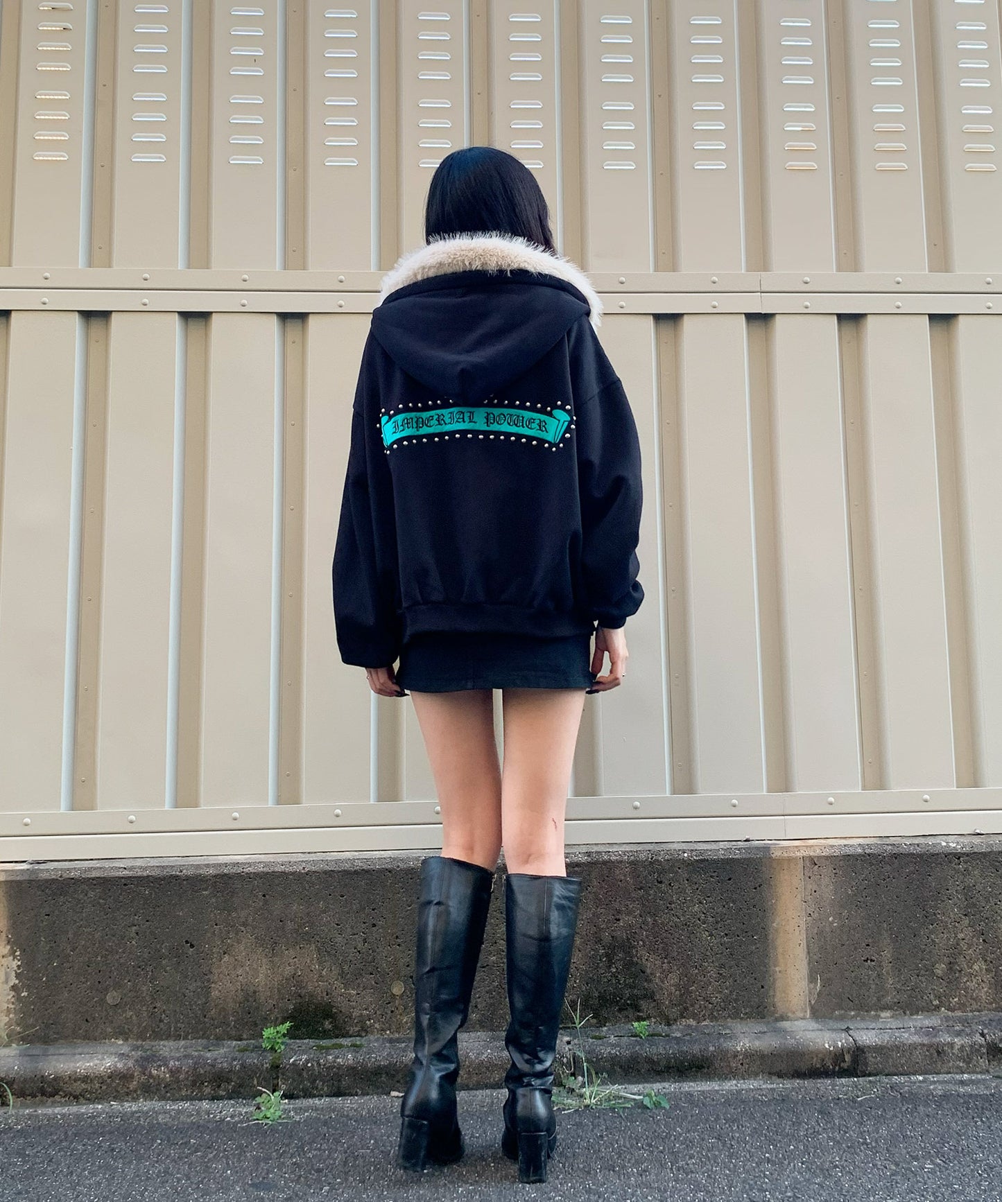 フードファークラウンZIPパーカー
