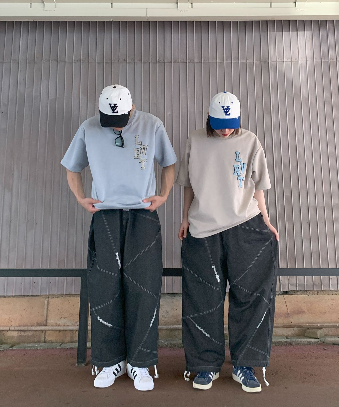 ステッチデザインバルーンパンツ