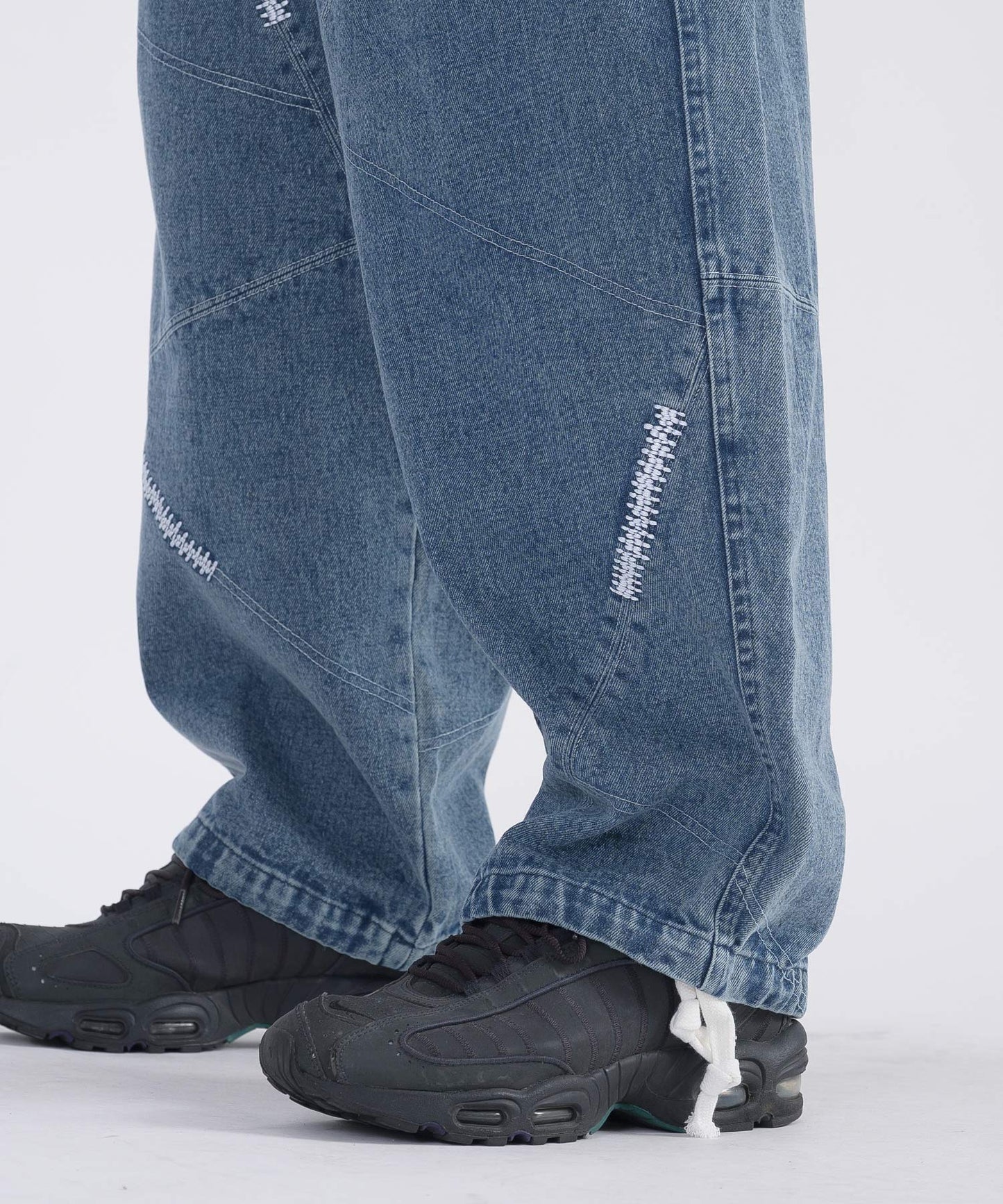 ステッチデザインバルーンパンツ