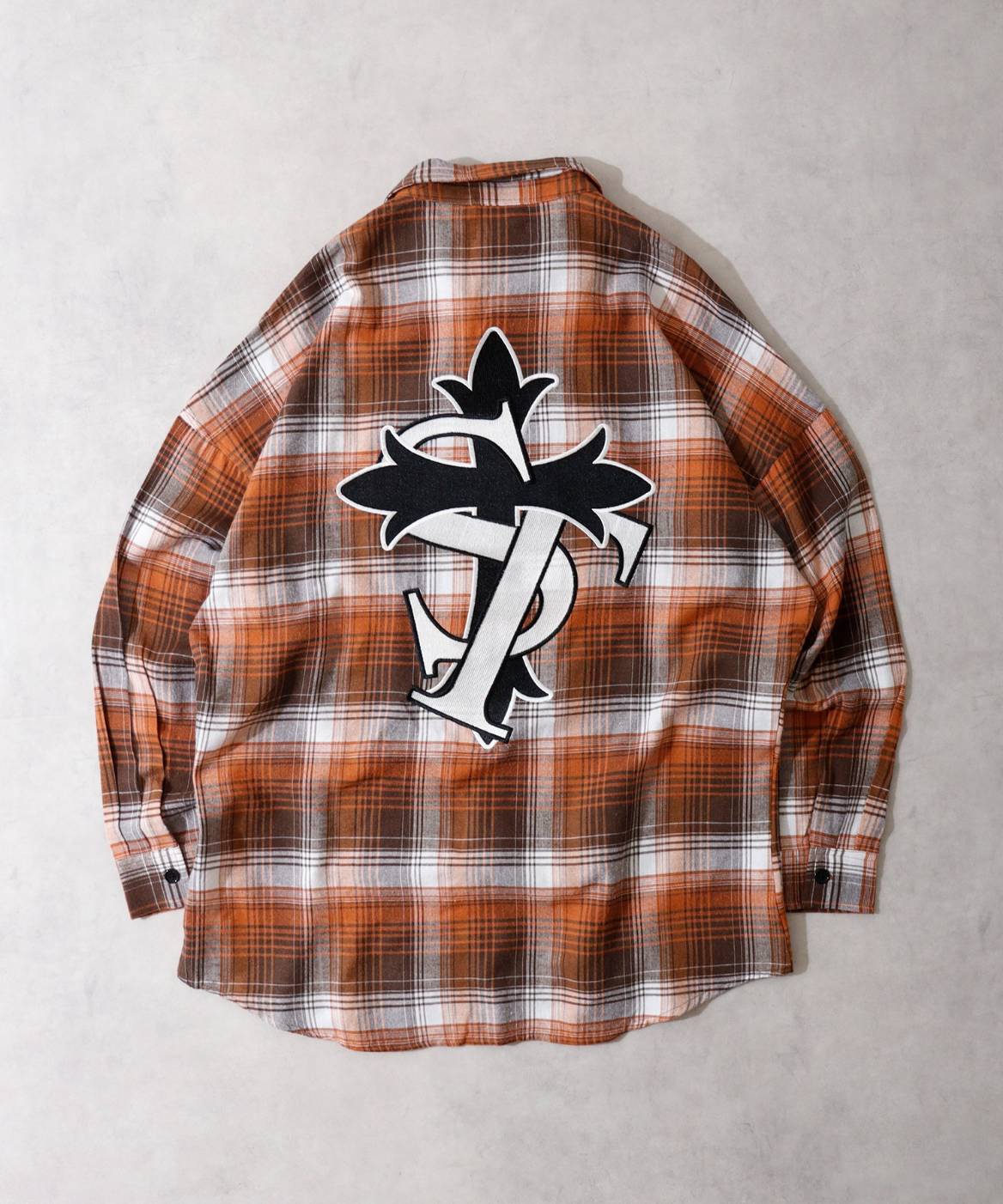 クロスモチーフドルマン長袖シャツ