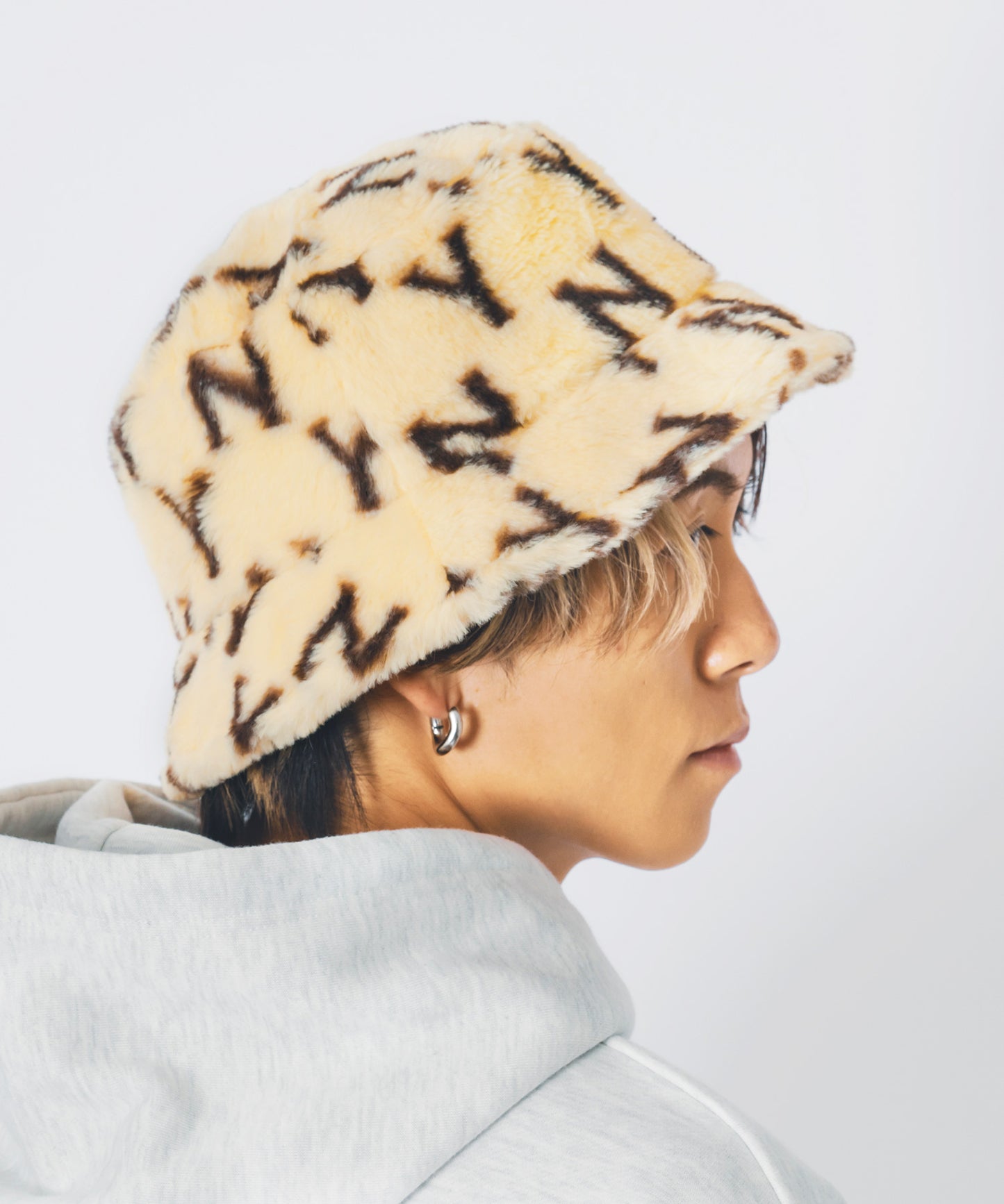 ファーバケットハット