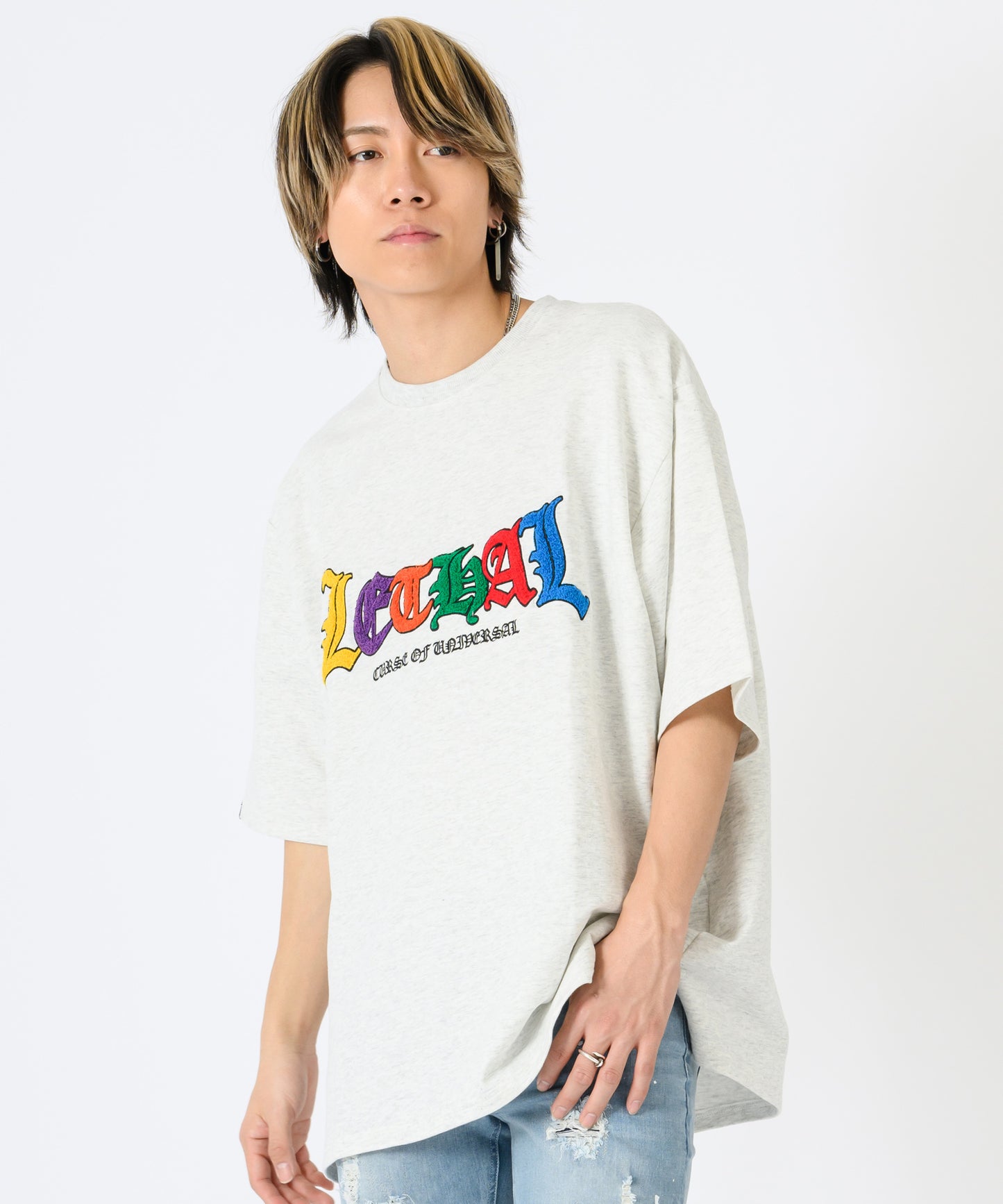 サガラ刺繍マルチカラーロゴTシャツ