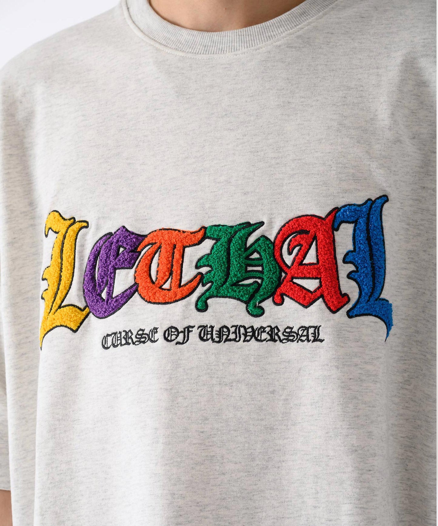 サガラ刺繍マルチカラーロゴTシャツ