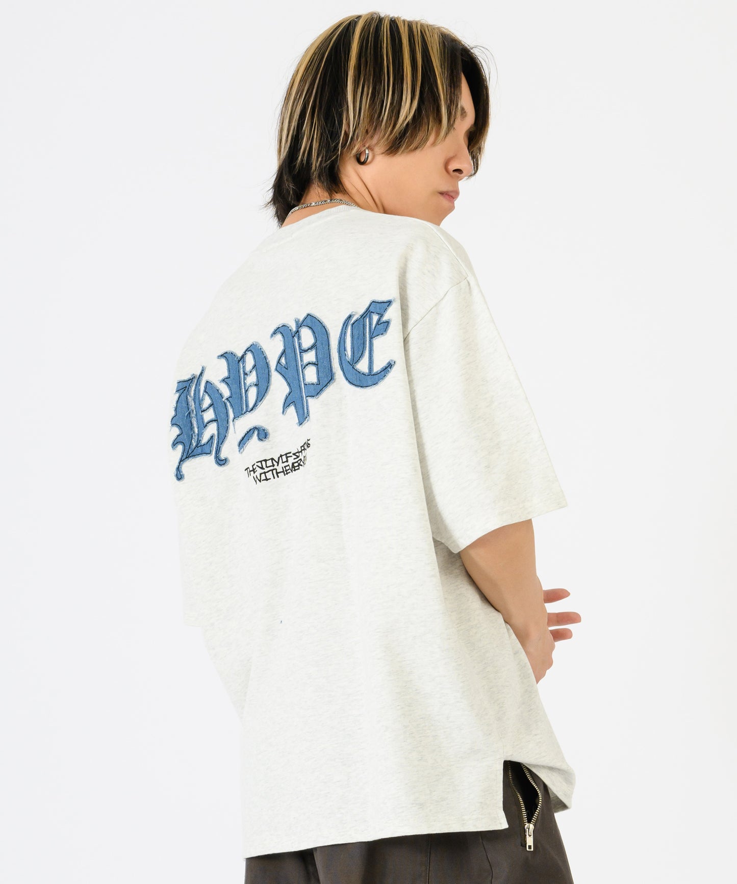 デニムアップリケTシャツ