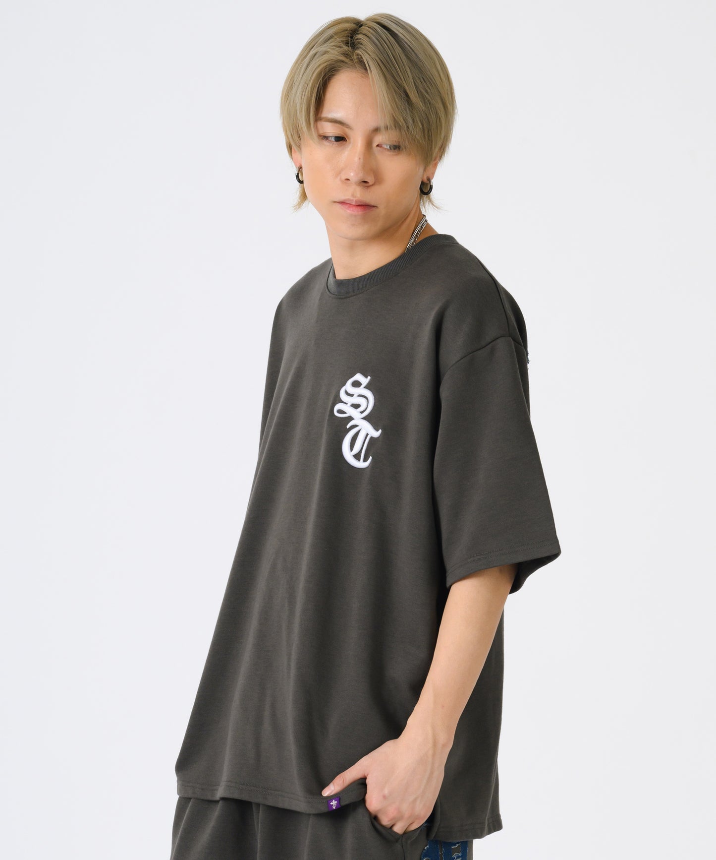 デニムアップリケTシャツ
