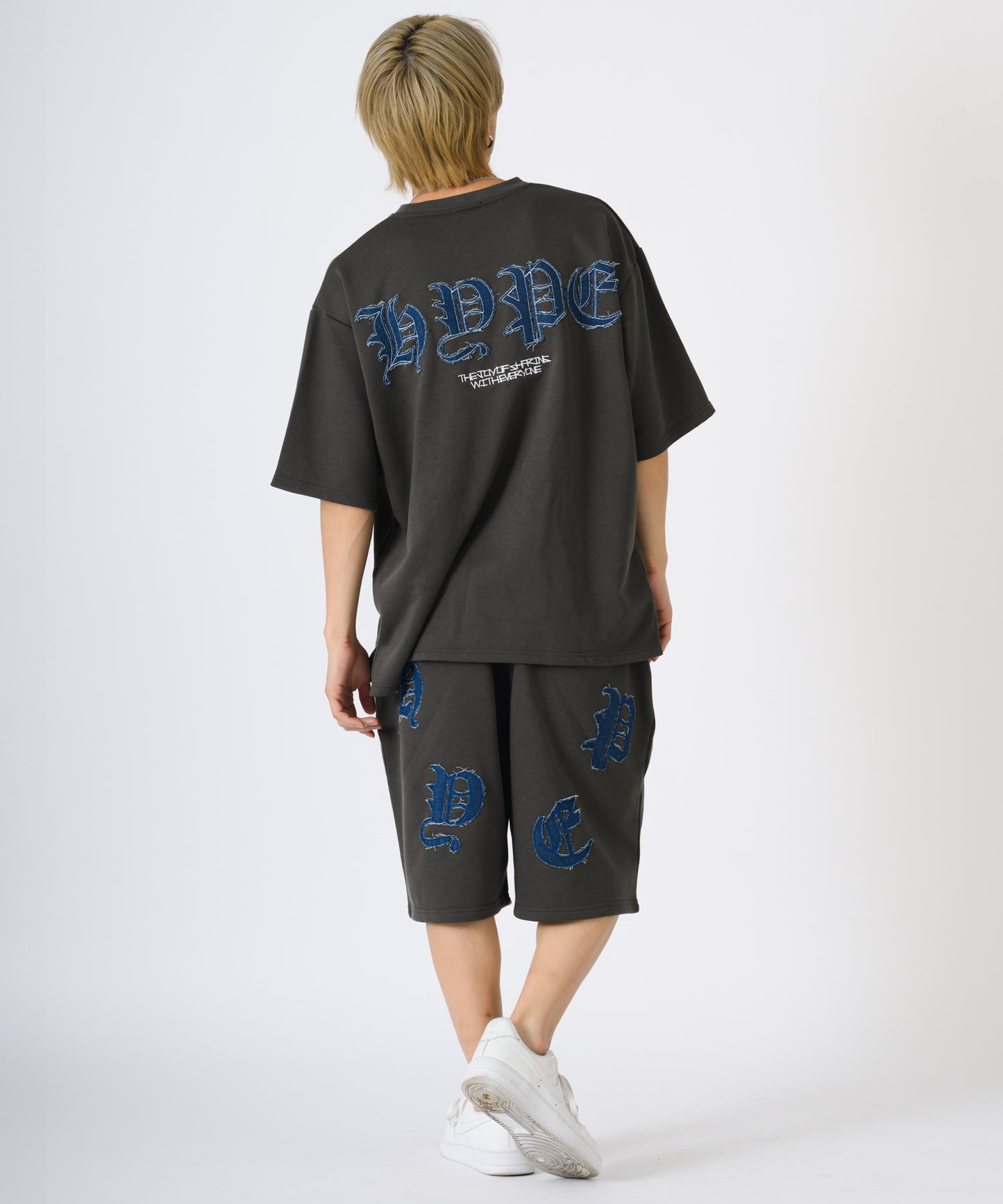 デニムアップリケTシャツ