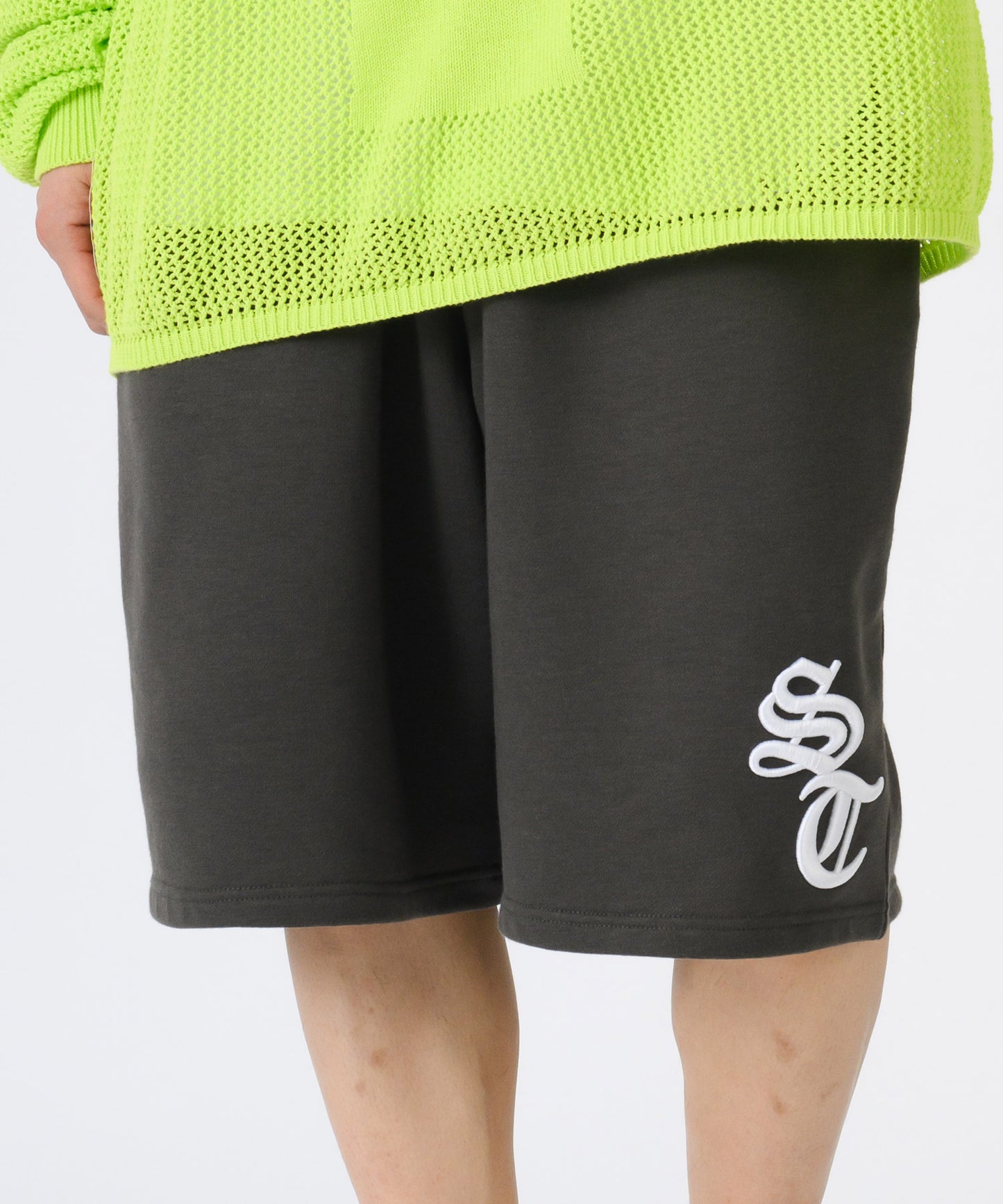 デニムアップリケショートパンツ