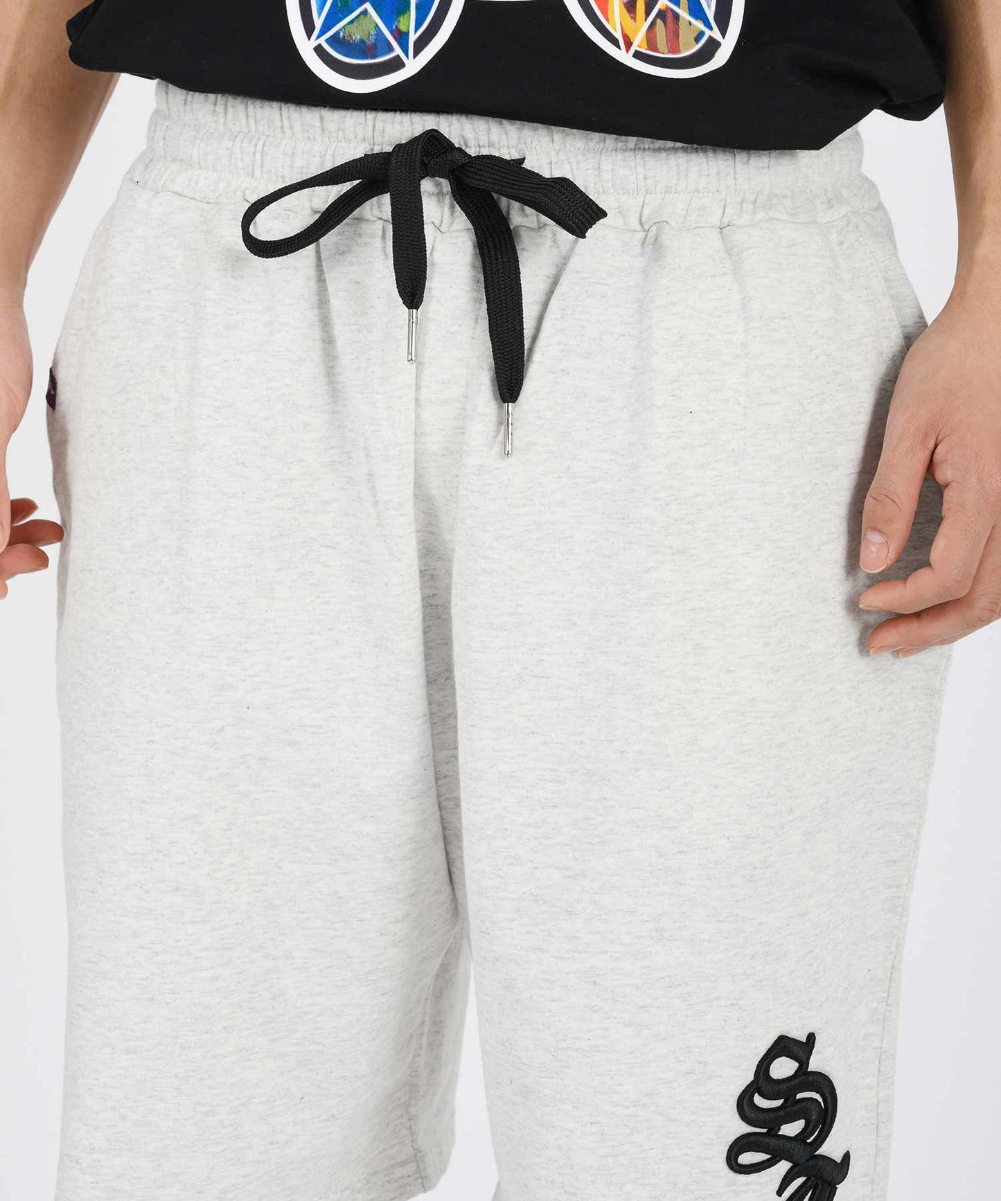 デニムアップリケショートパンツ