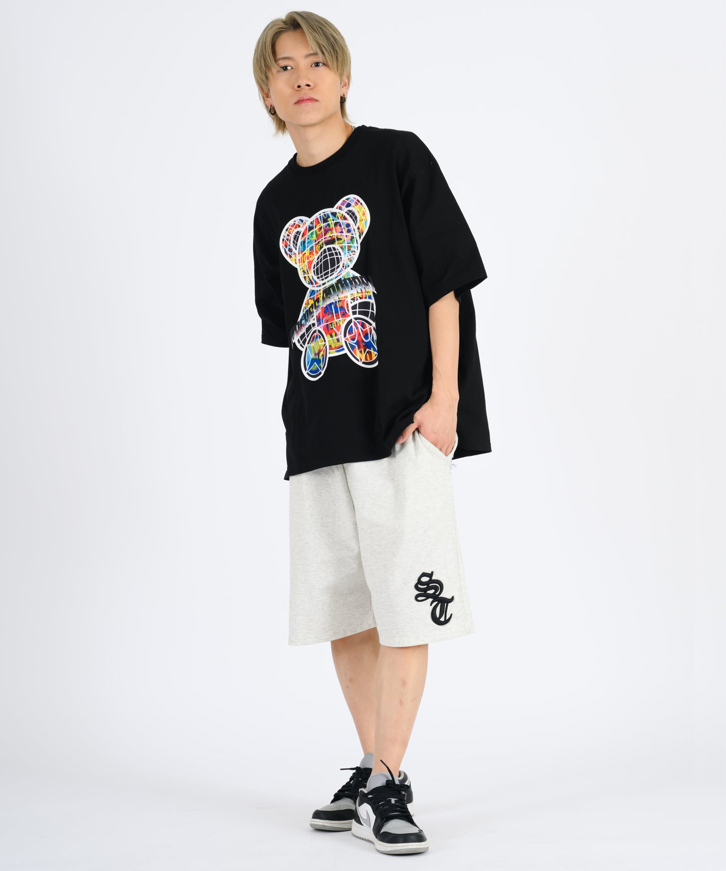 デニムアップリケショートパンツ