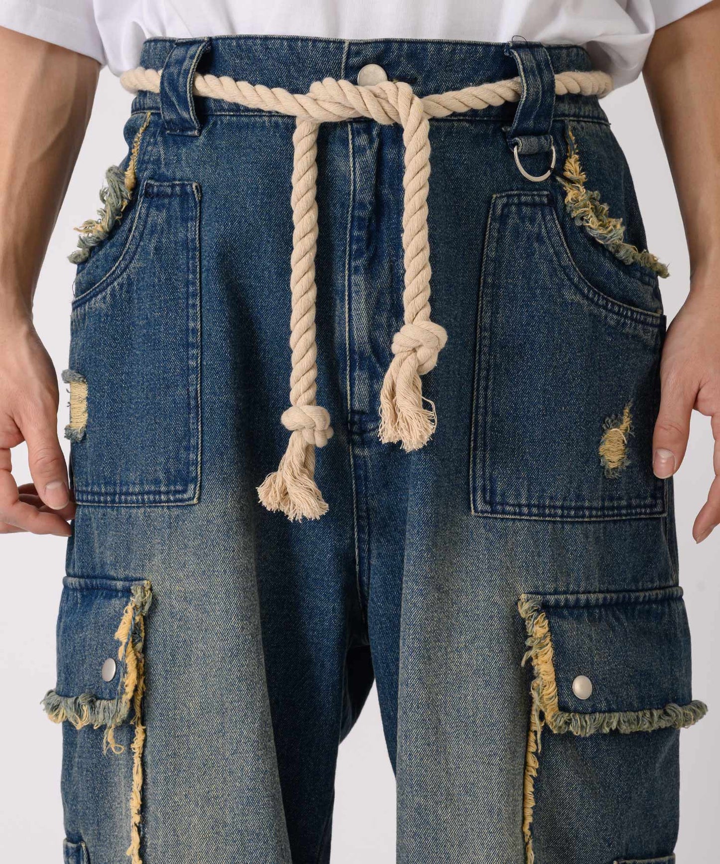 デニムカーゴパンツ