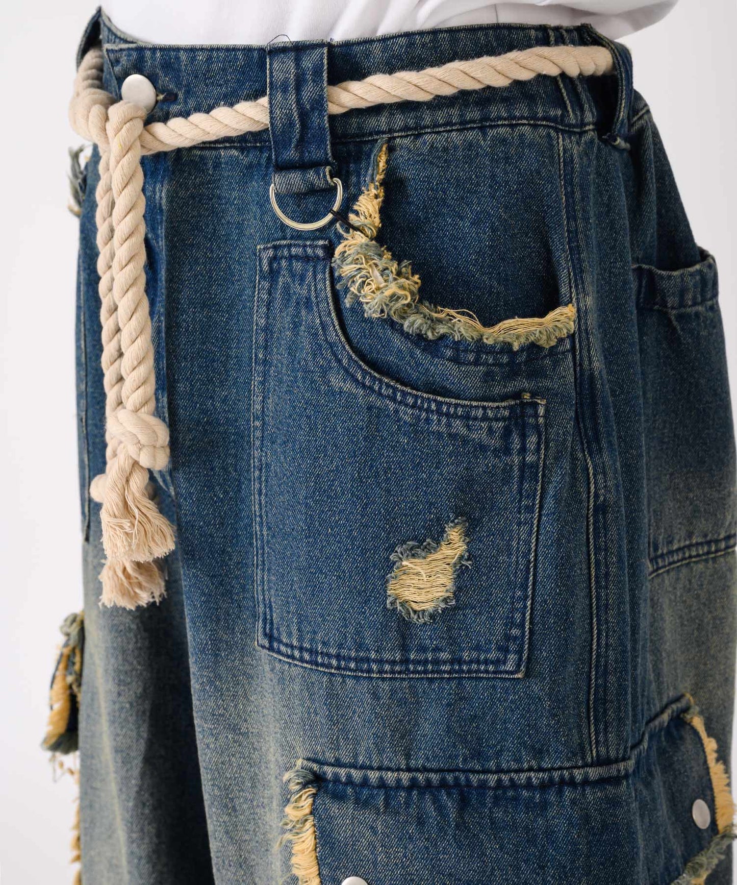 デニムカーゴパンツ