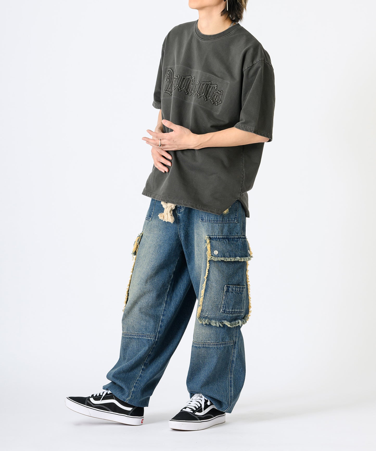 デニムカーゴパンツ