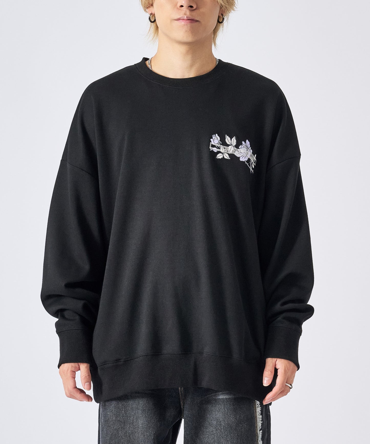 花柄刺繍ワイドトレーナー
