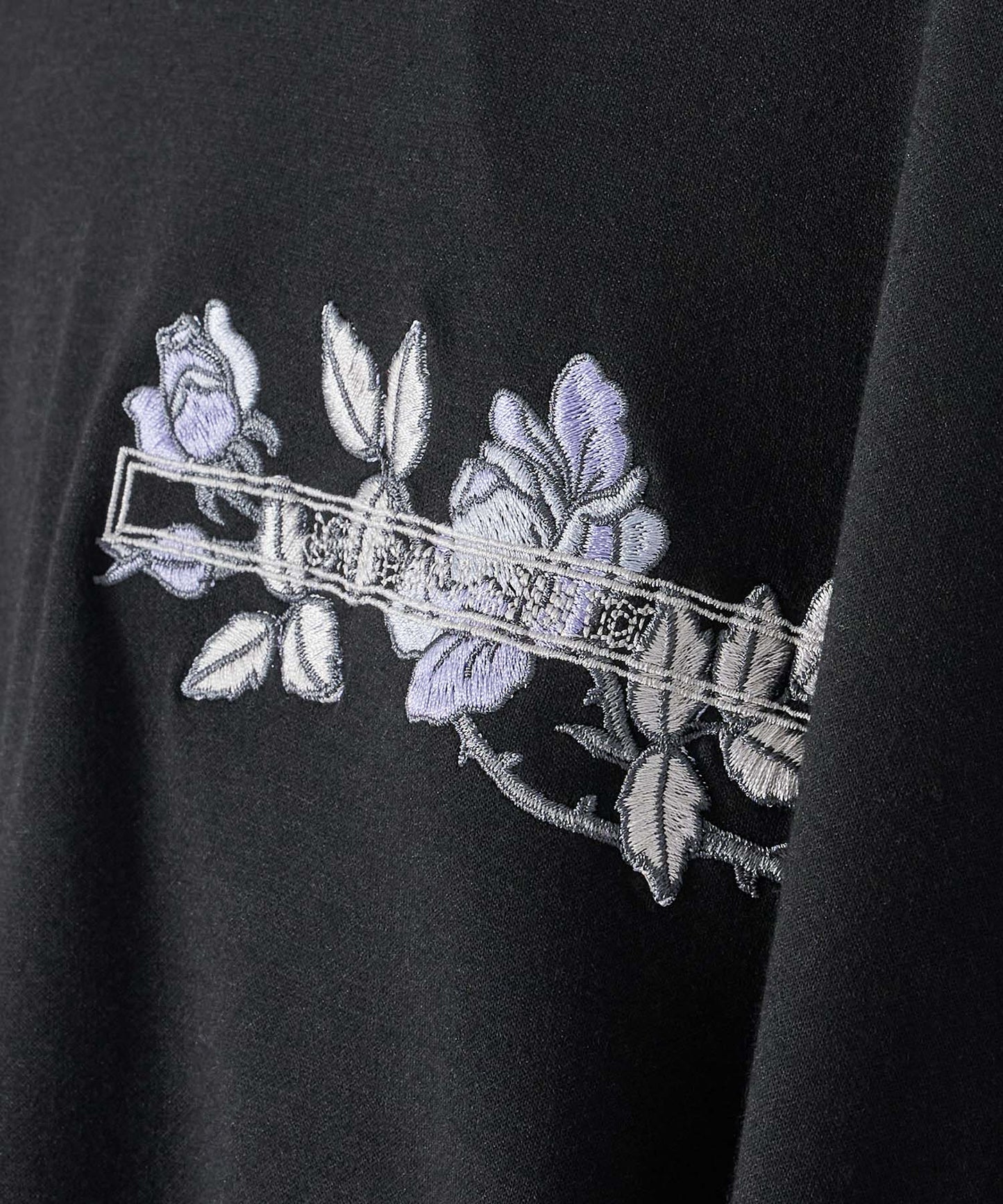 花柄刺繍ワイドトレーナー