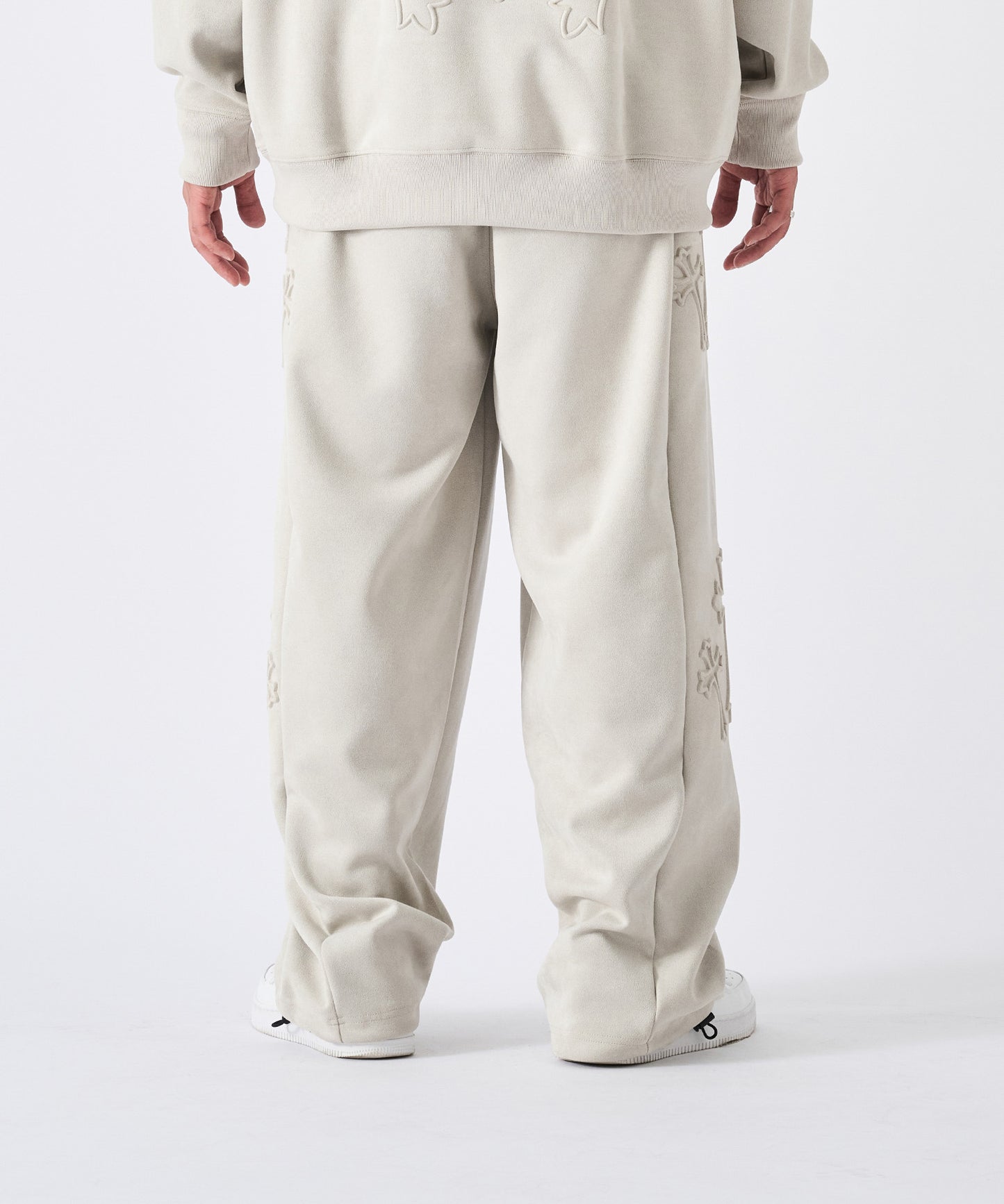 スエードエンボスワイドパンツ