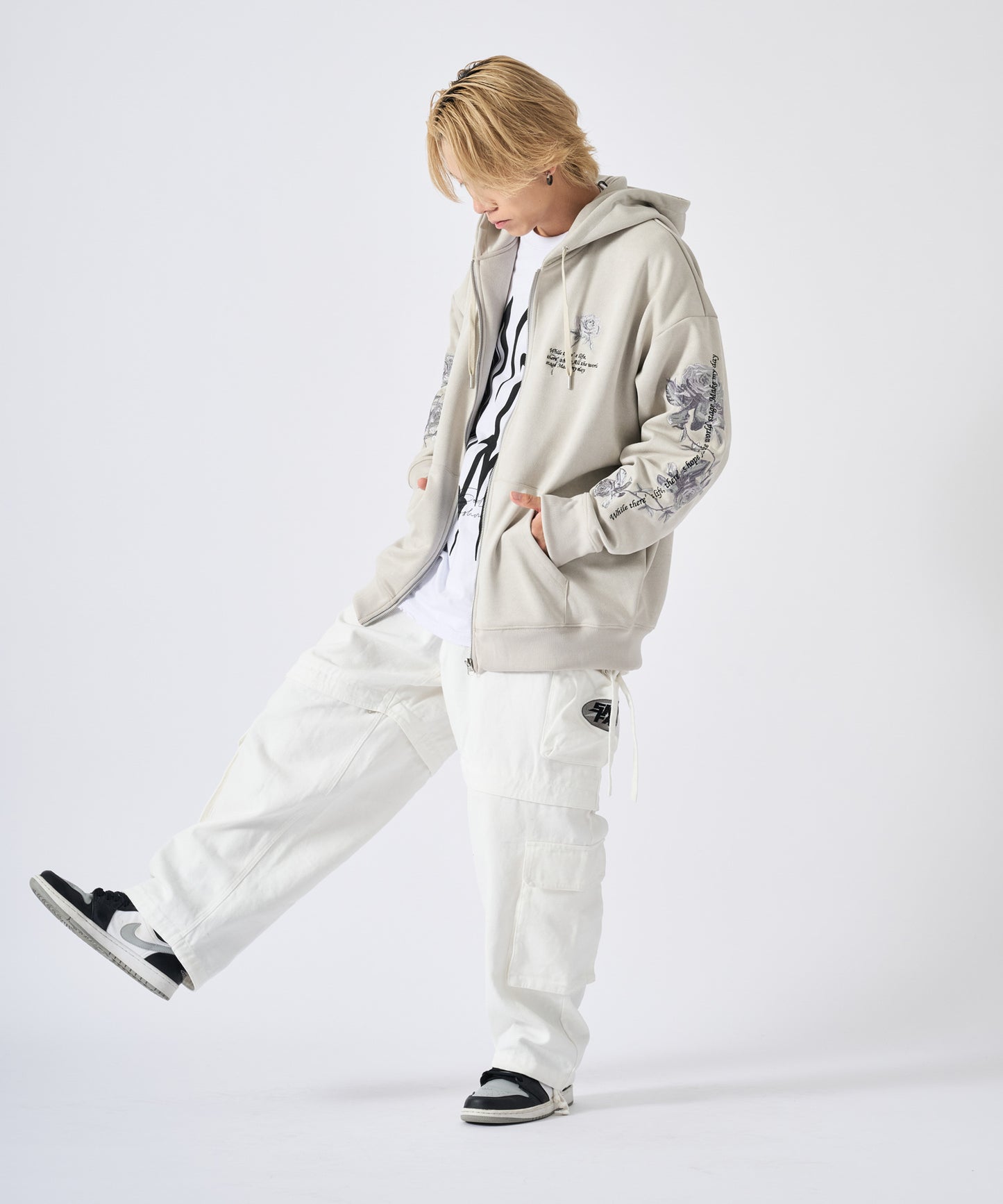 スエードジップパーカー