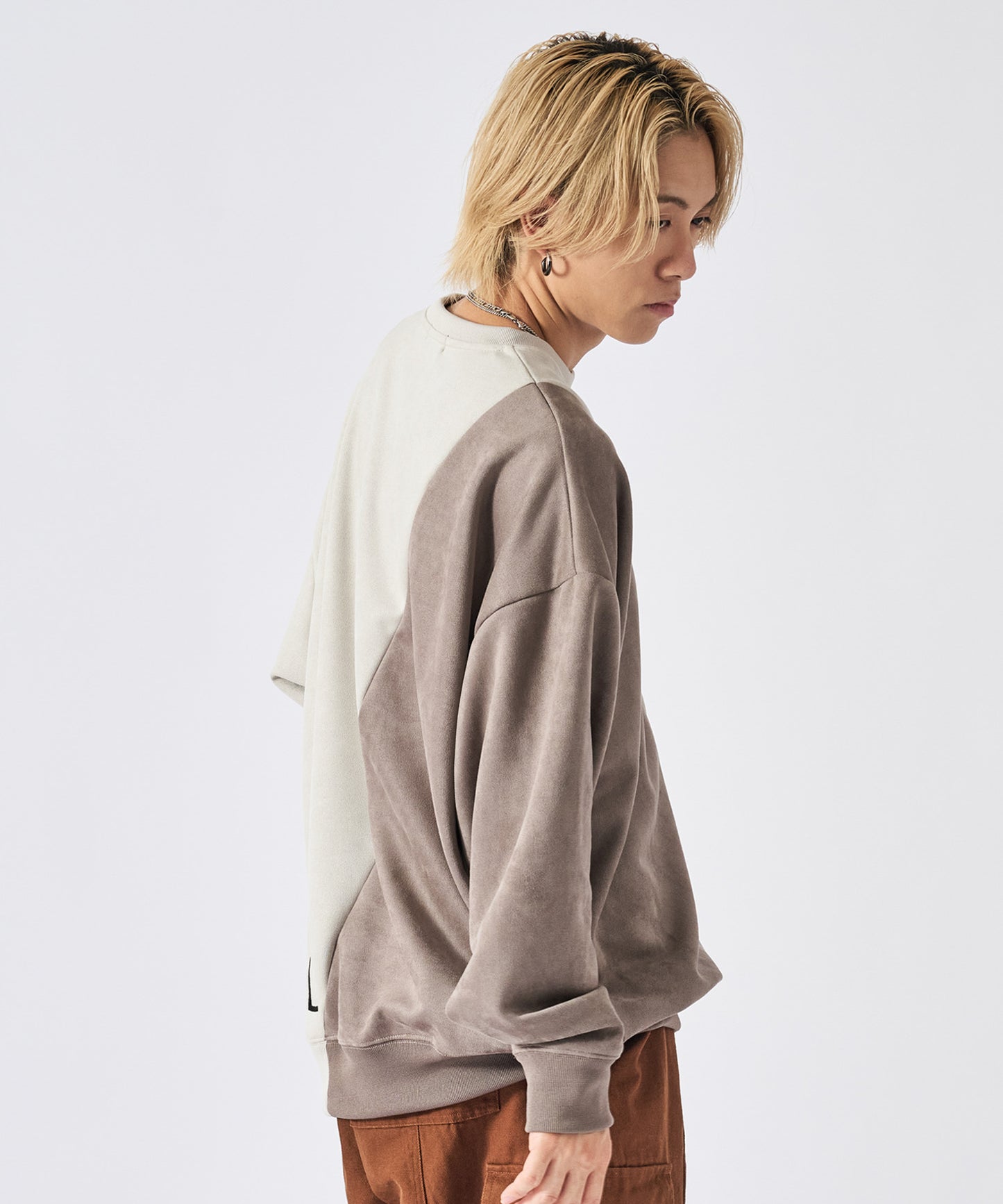 スエードドッキングトレーナー