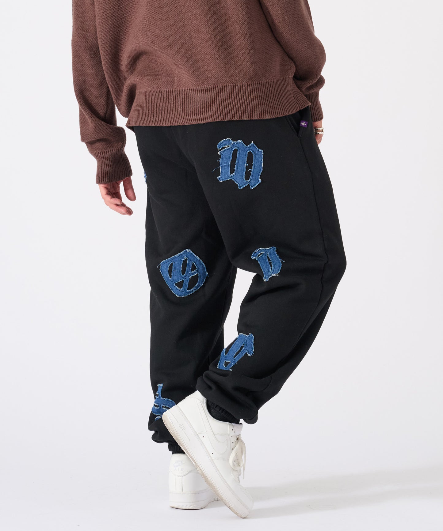 デニムアップリケ刺繍パンツ