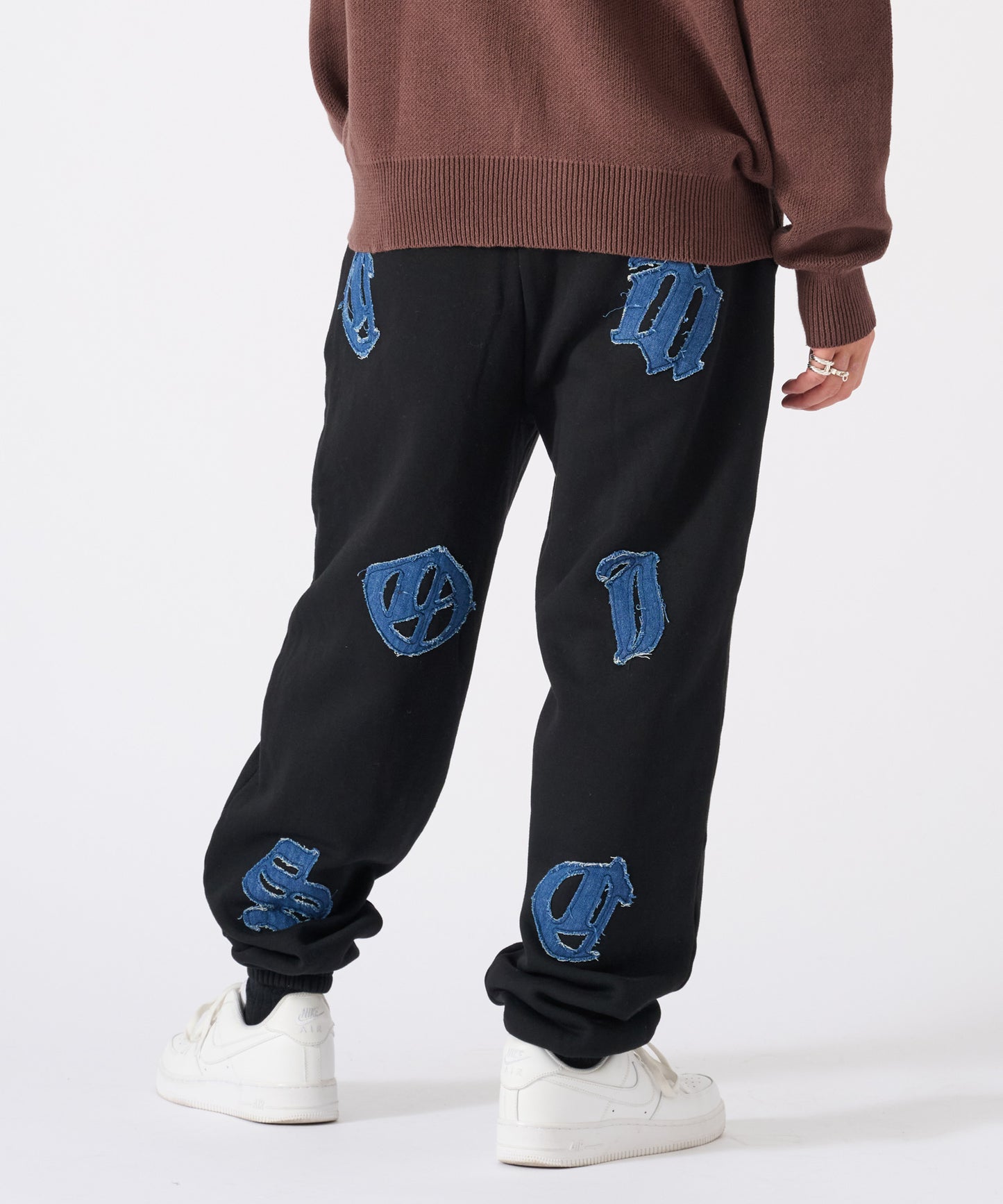 デニムアップリケ刺繍パンツ