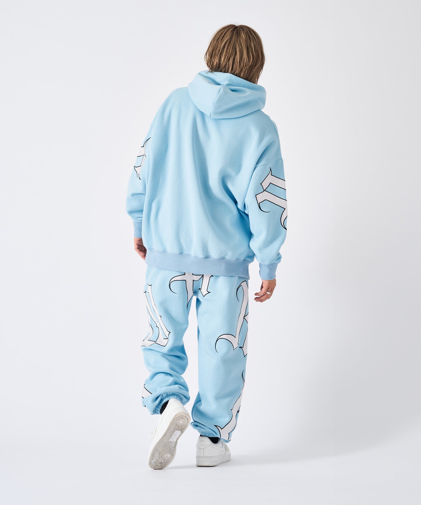 ビッグロゴ刺繍スウェットパンツ