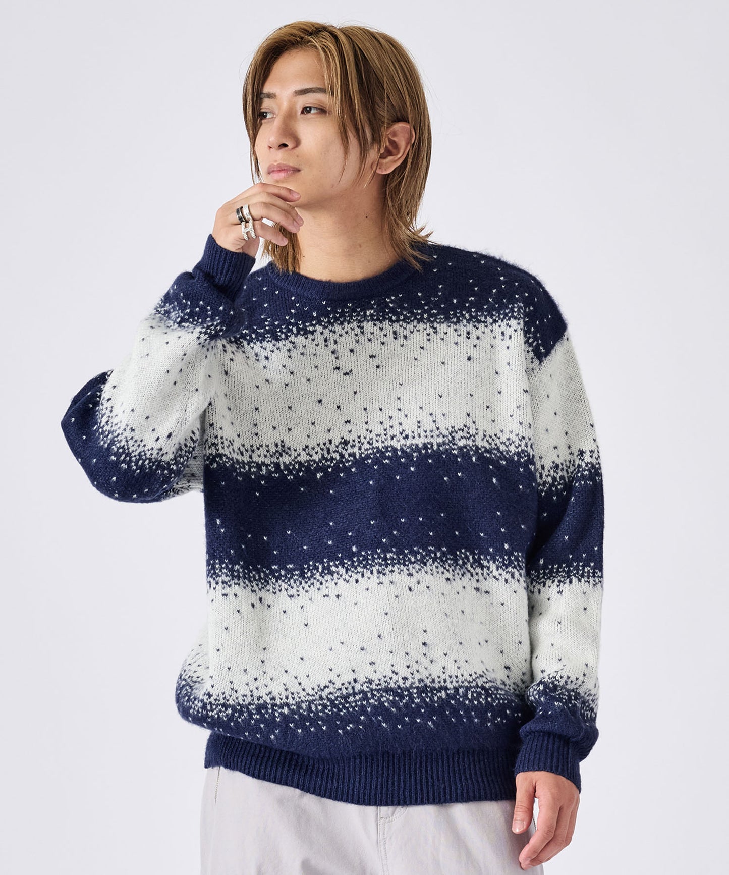 モヘアタッチ総柄クルーネックニット