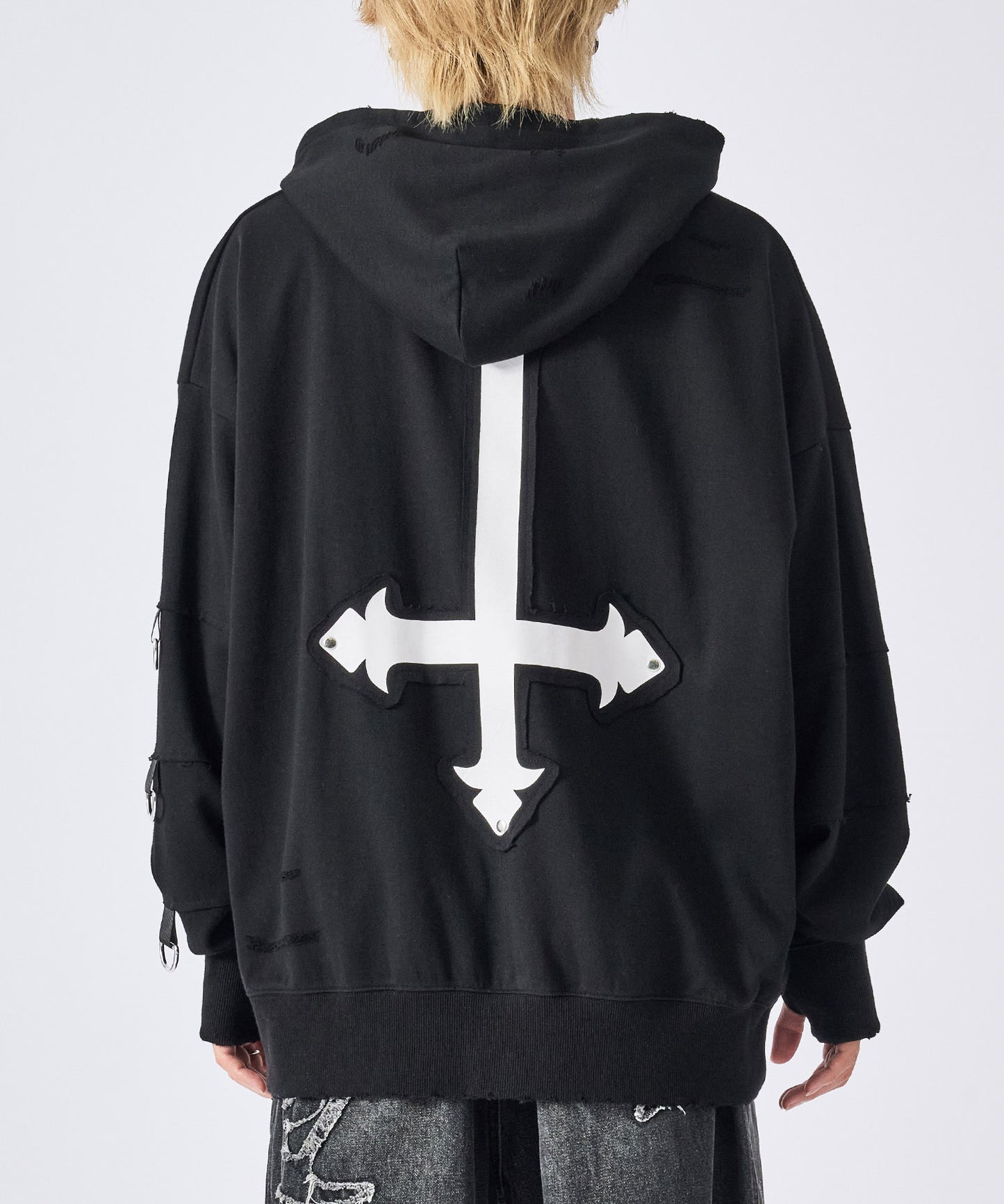 クロスアップリケパーカー