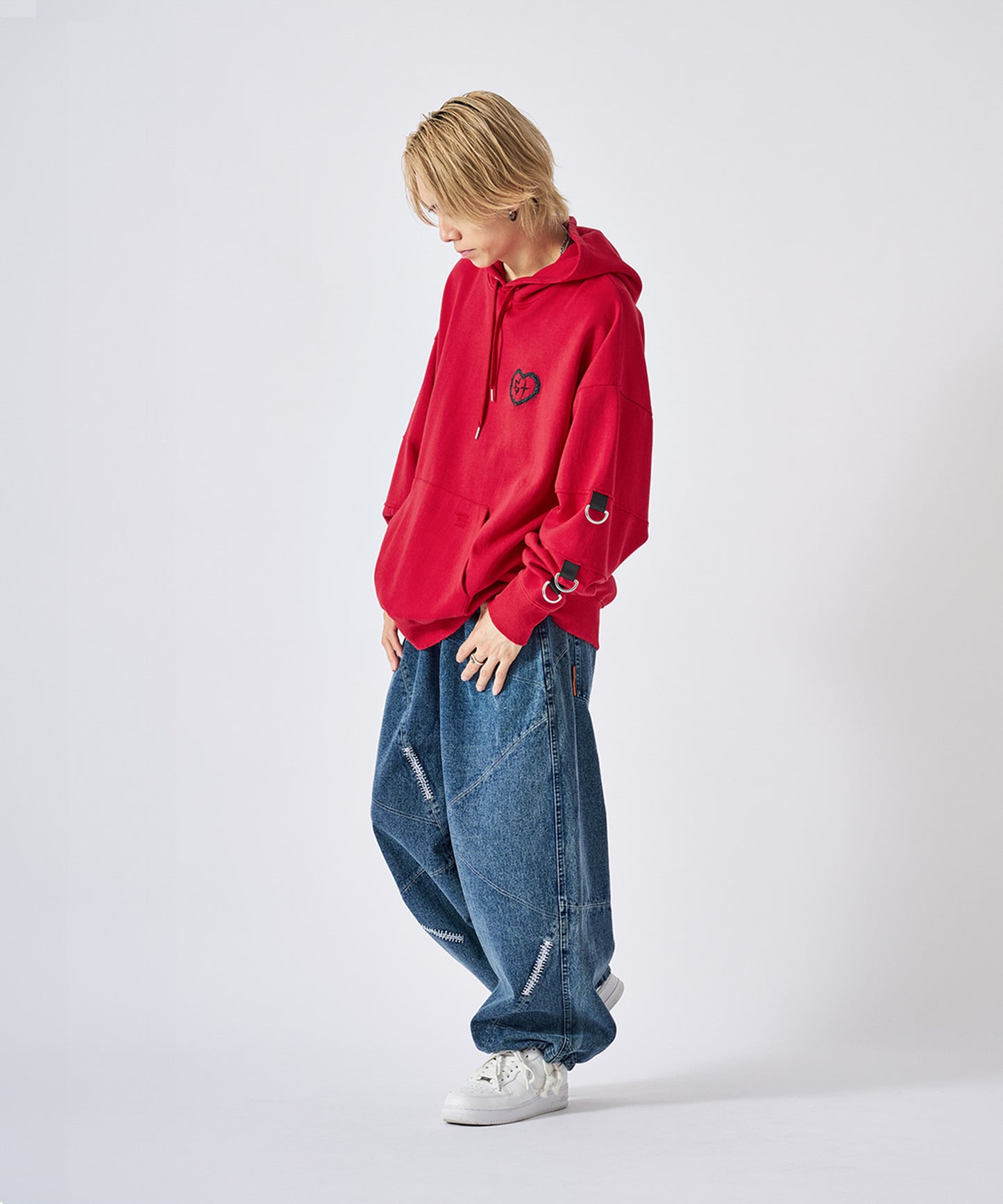 クロスアップリケパーカー