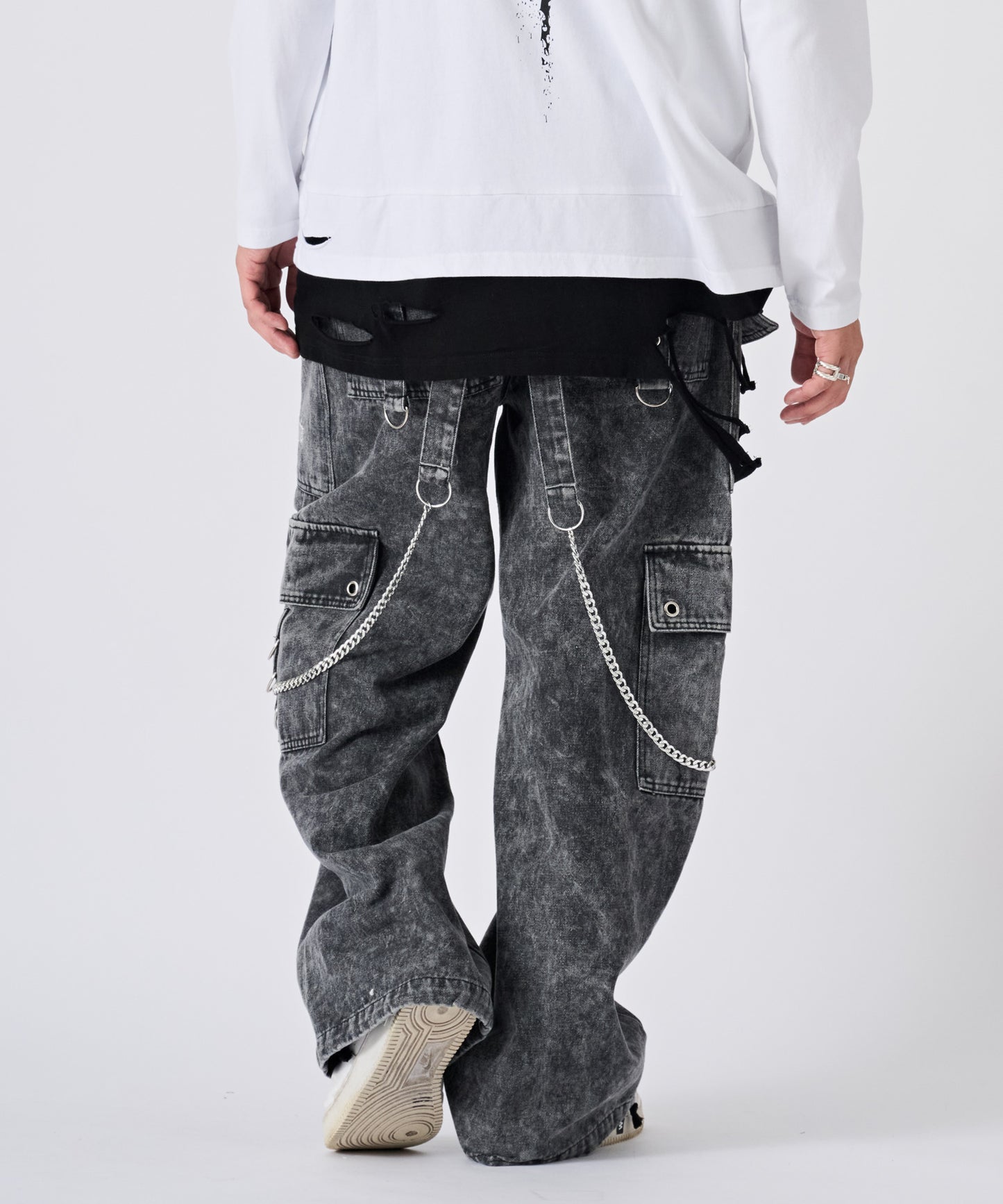 チェーンベルトカーゴパンツ