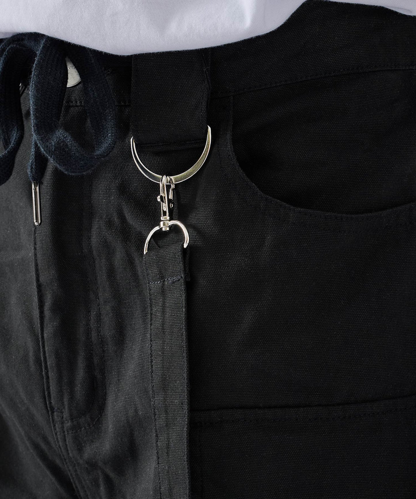 チェーンベルトカーゴパンツ