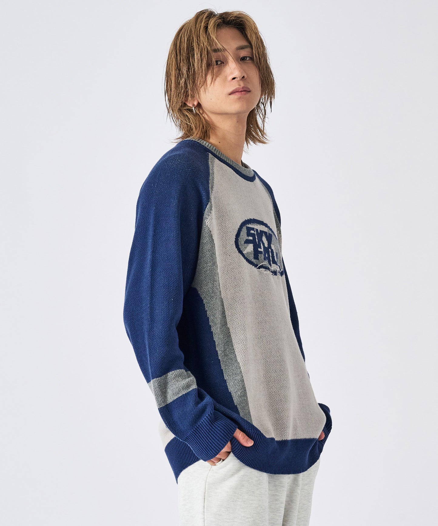 配色ロゴニット