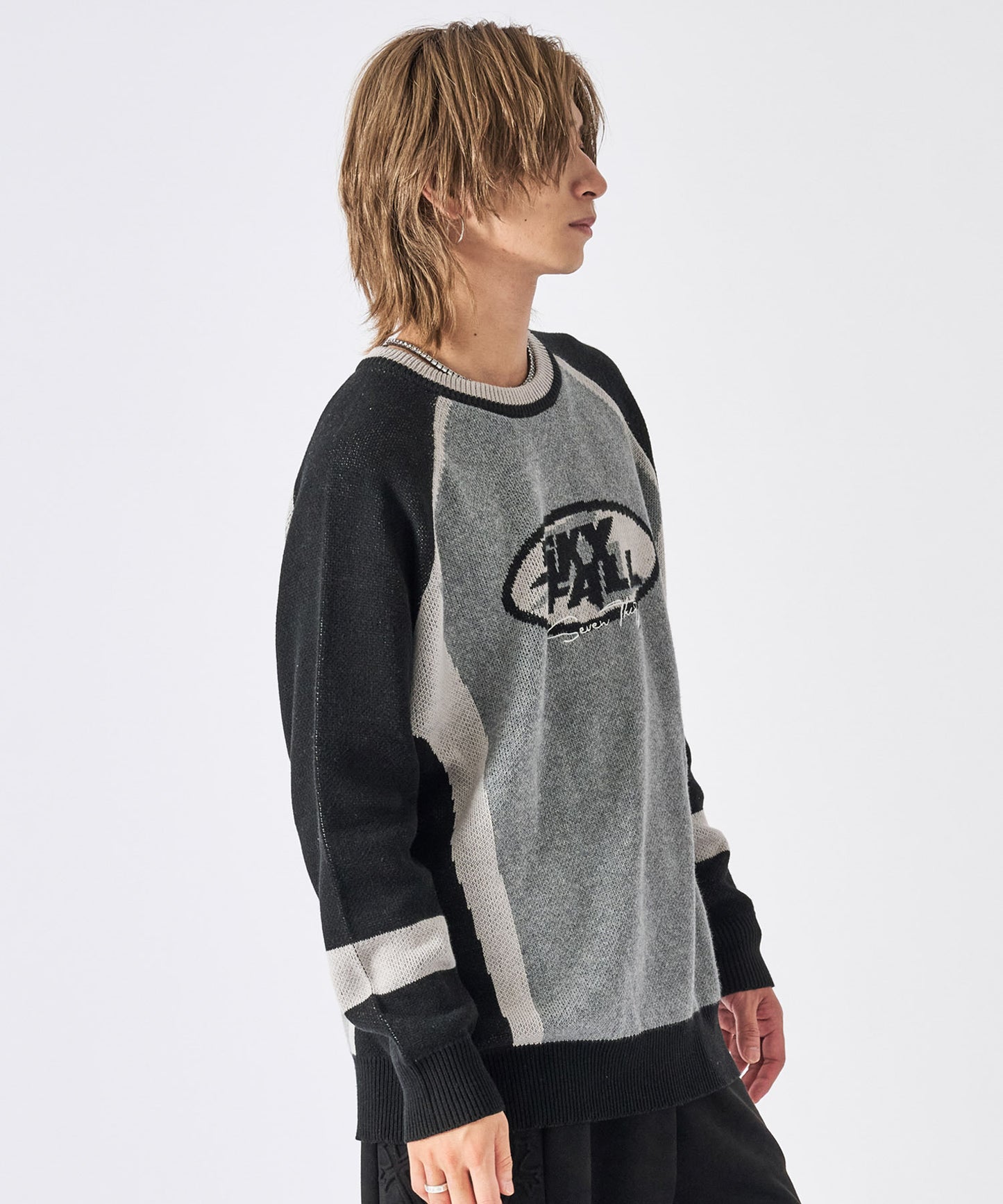 配色ロゴニット