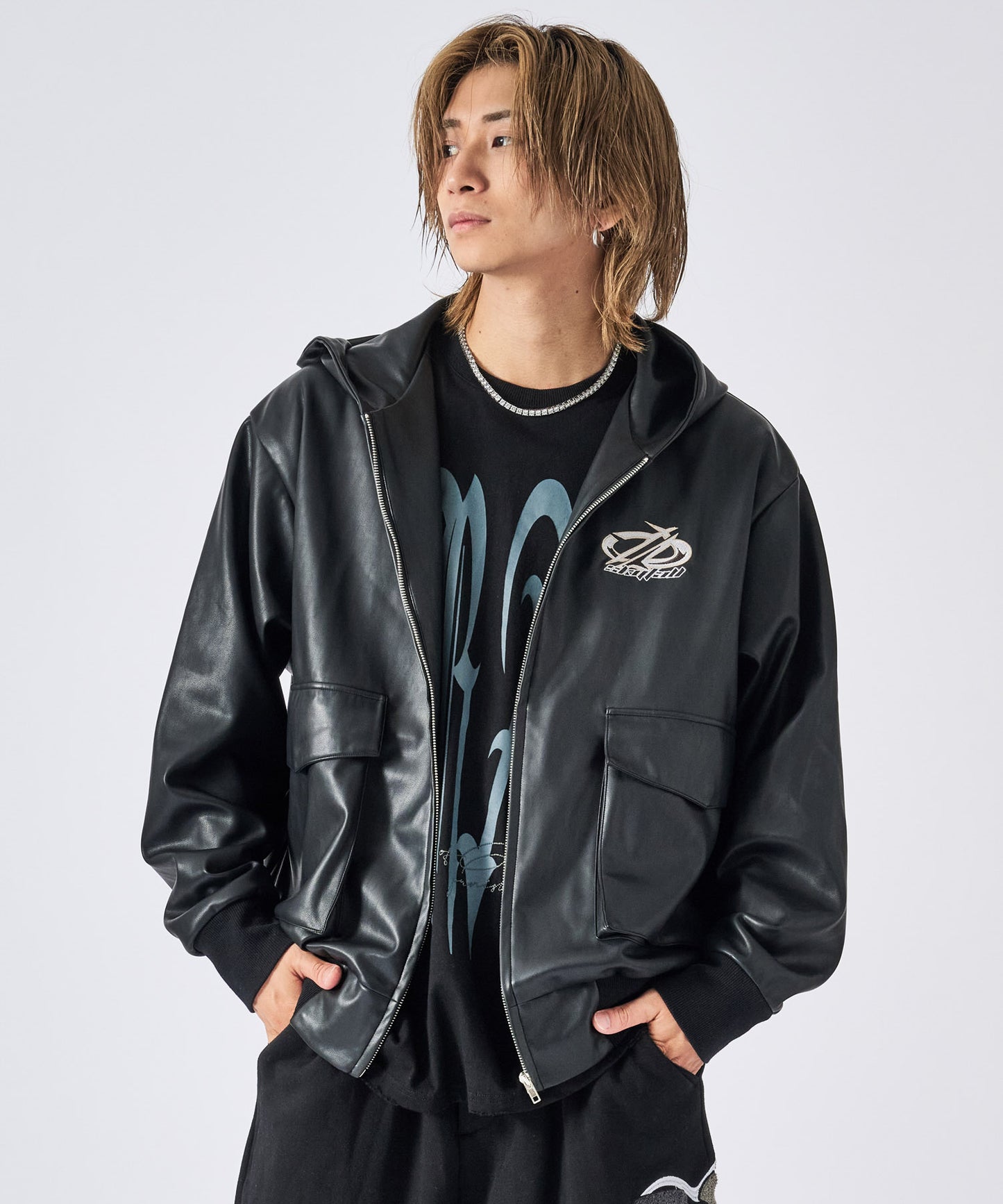 フーデッドフェイクレザージャケット