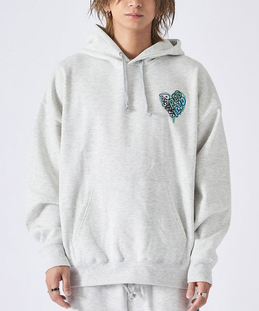 REGIEVO ハート刺繍パーカー