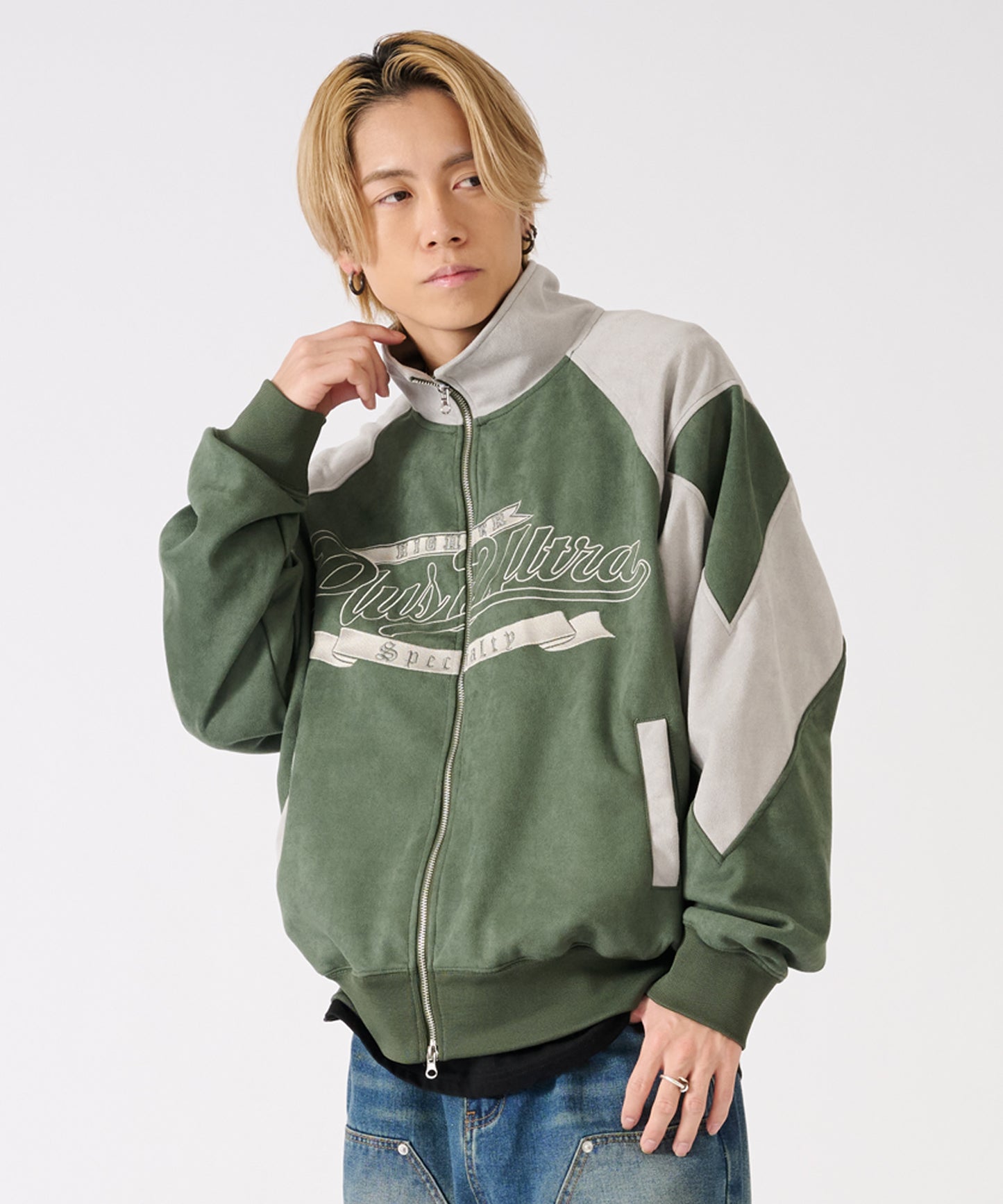 配色切り替えトラックジャケット