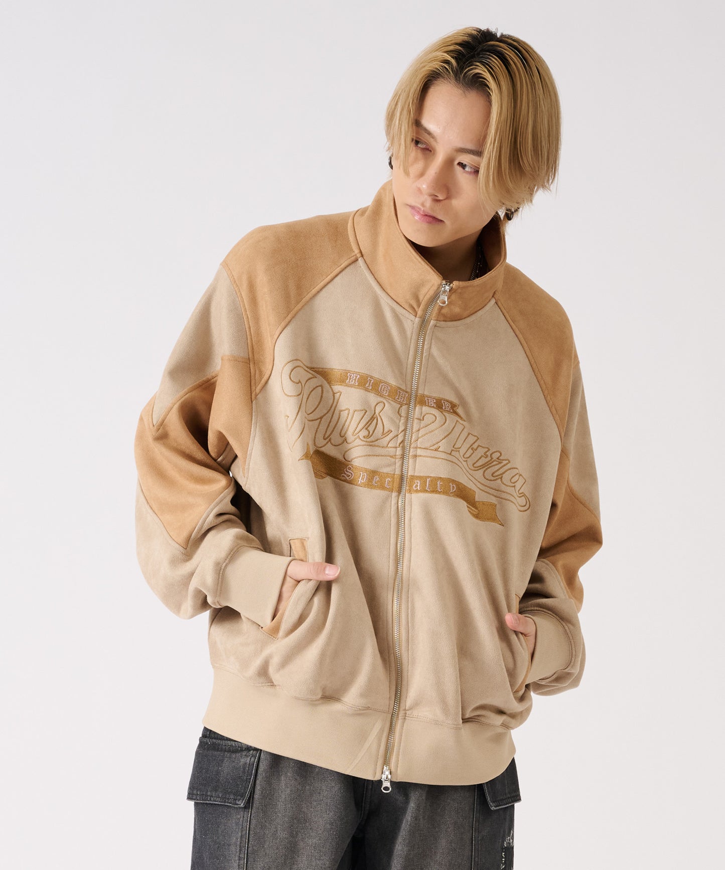 配色切り替えトラックジャケット