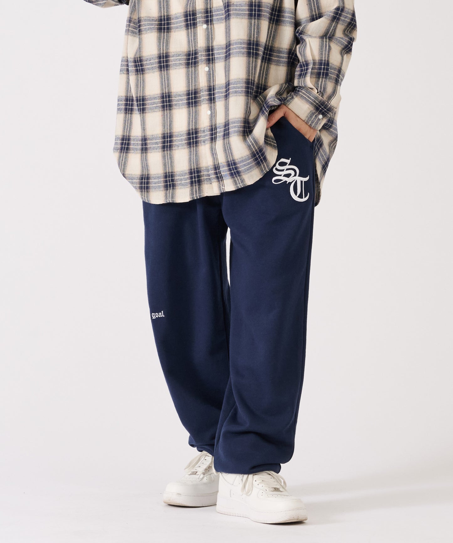 ビックロゴアップリケパンツ