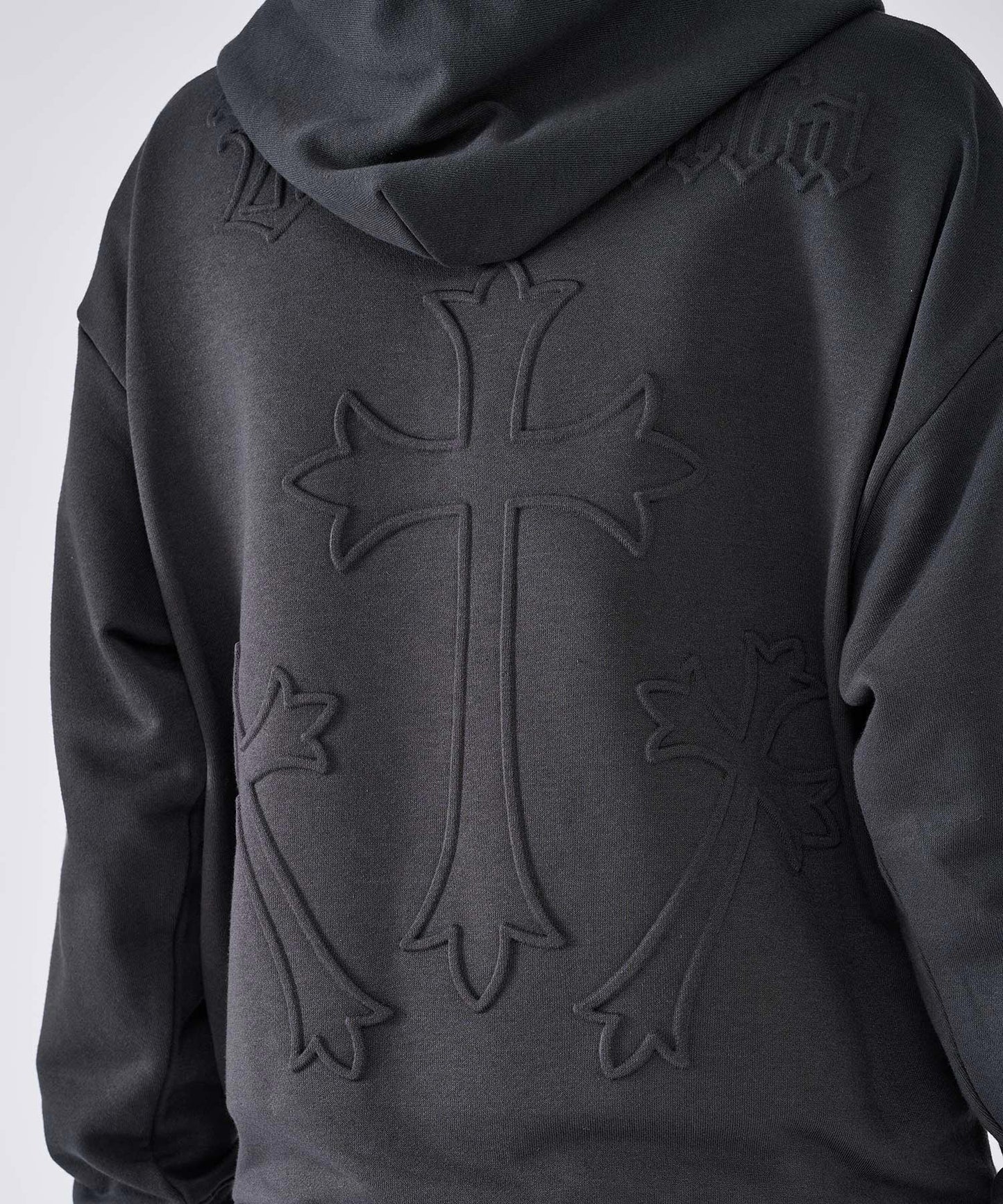 クロスエンボスZIPパーカー