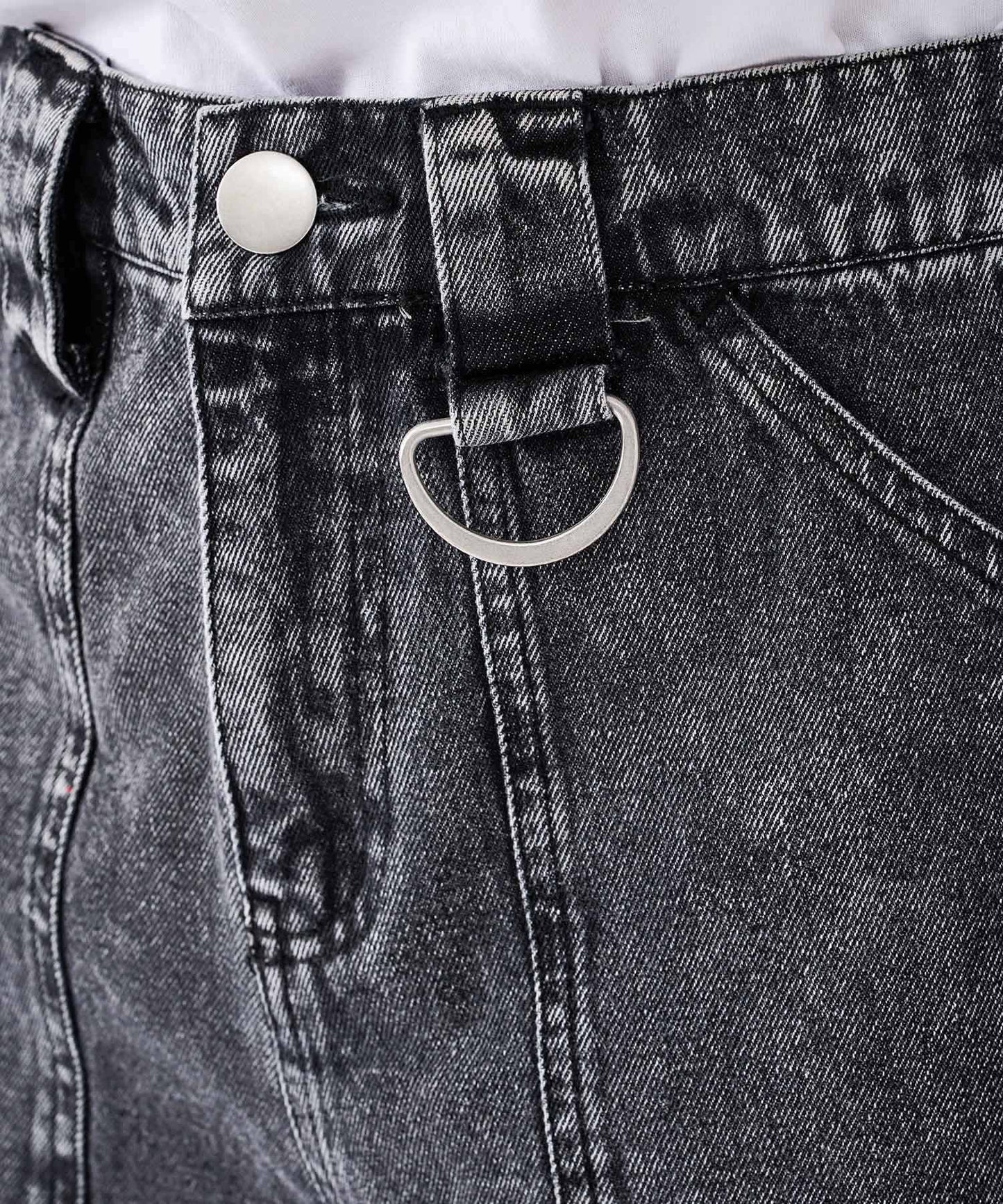 ベルトデザインデニムパンツ