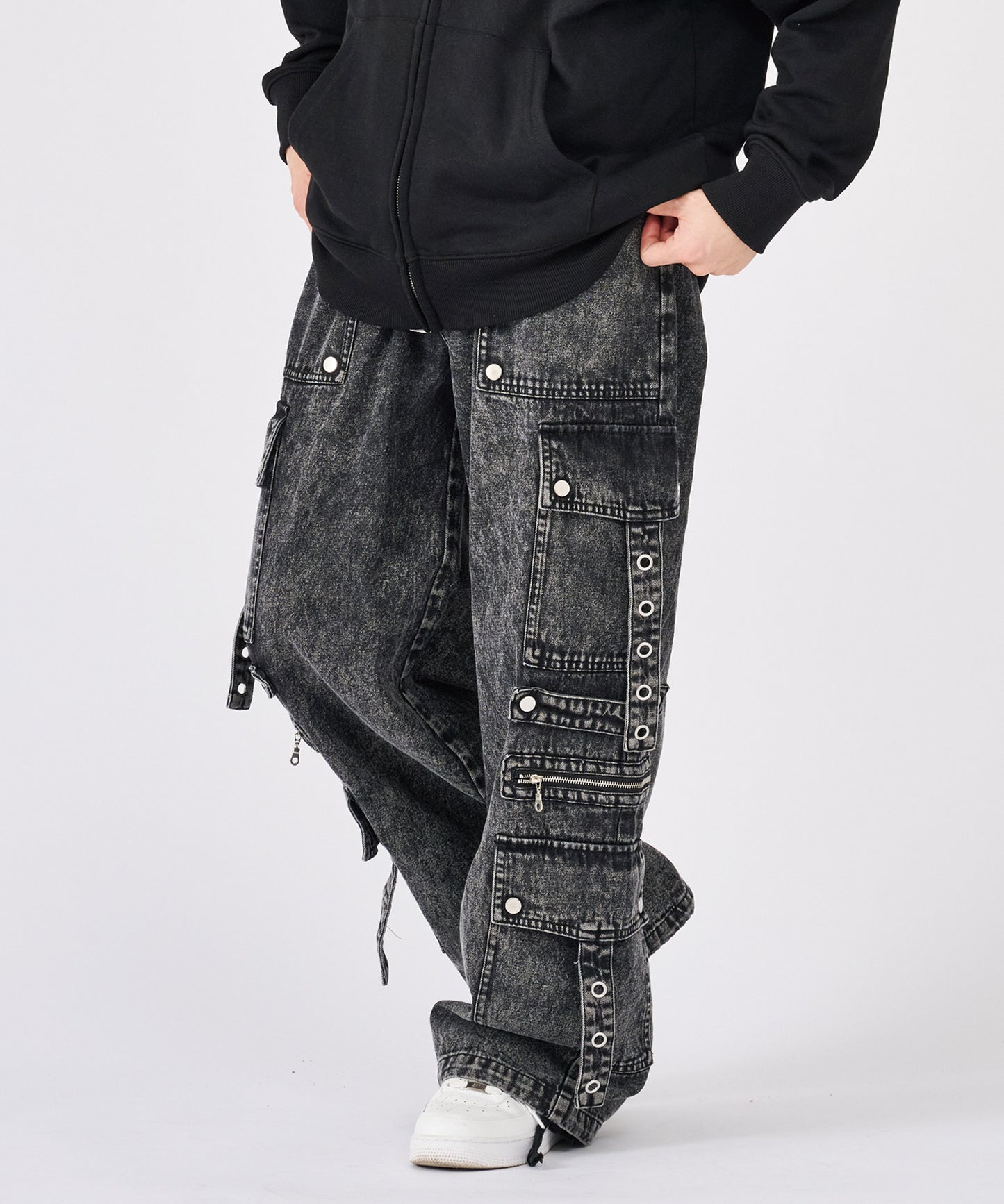 デコレーションカーゴパンツ