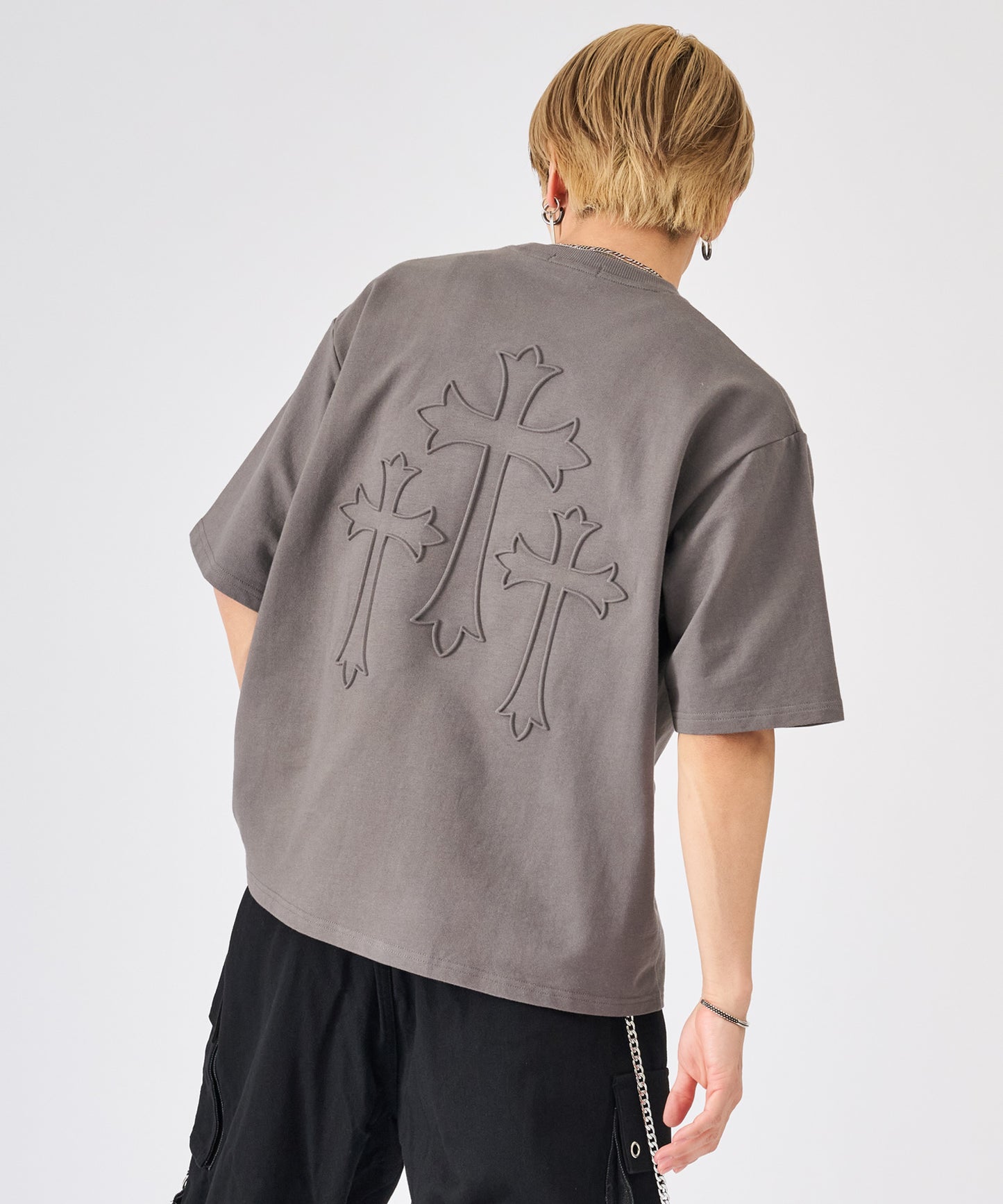 クロスエンボス半袖Tee