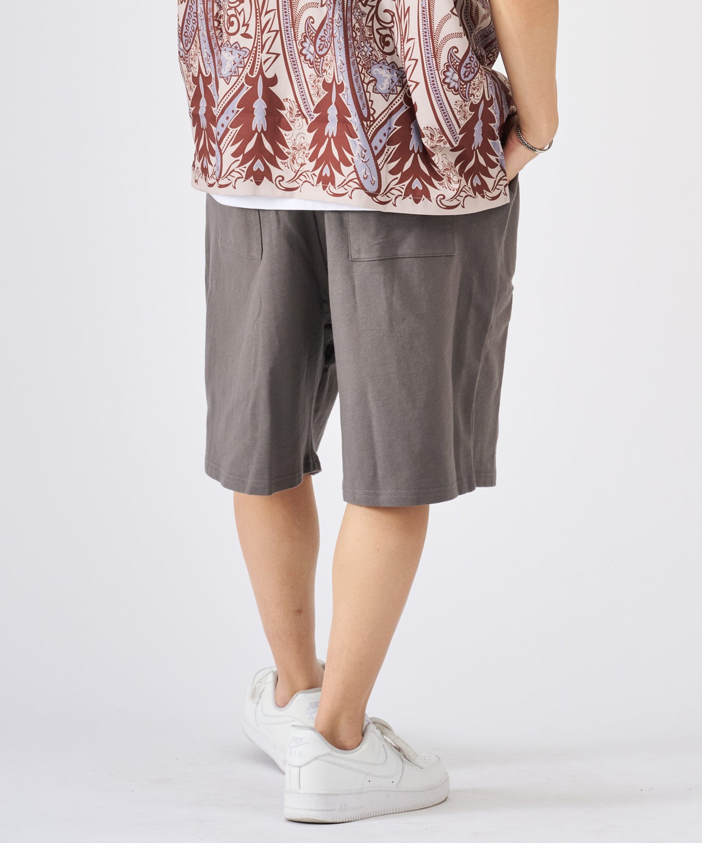 クロスエンボスショートパンツ