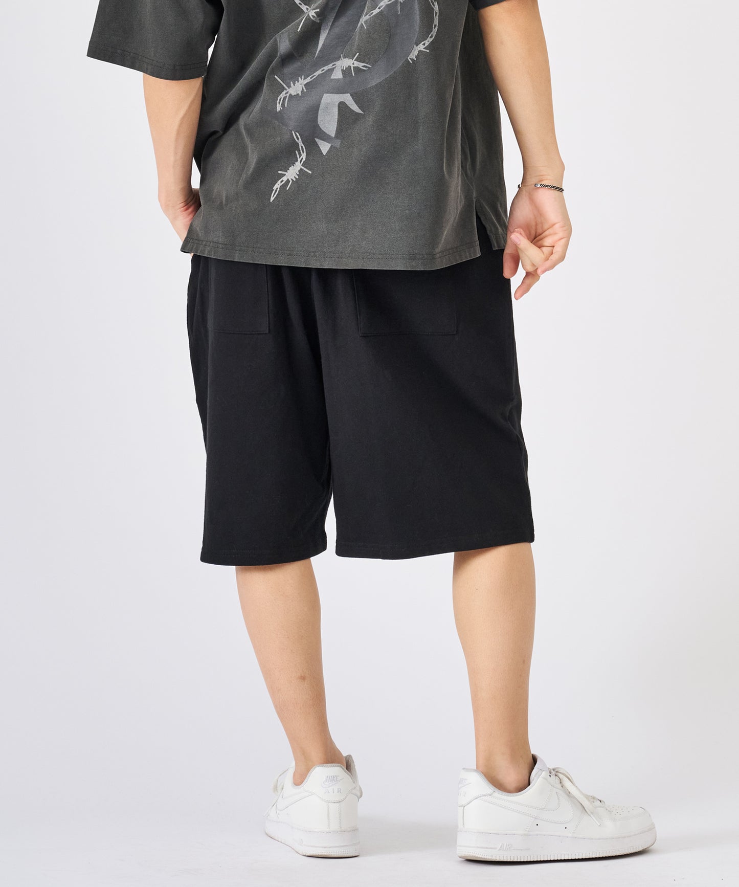 クロスエンボスショートパンツ