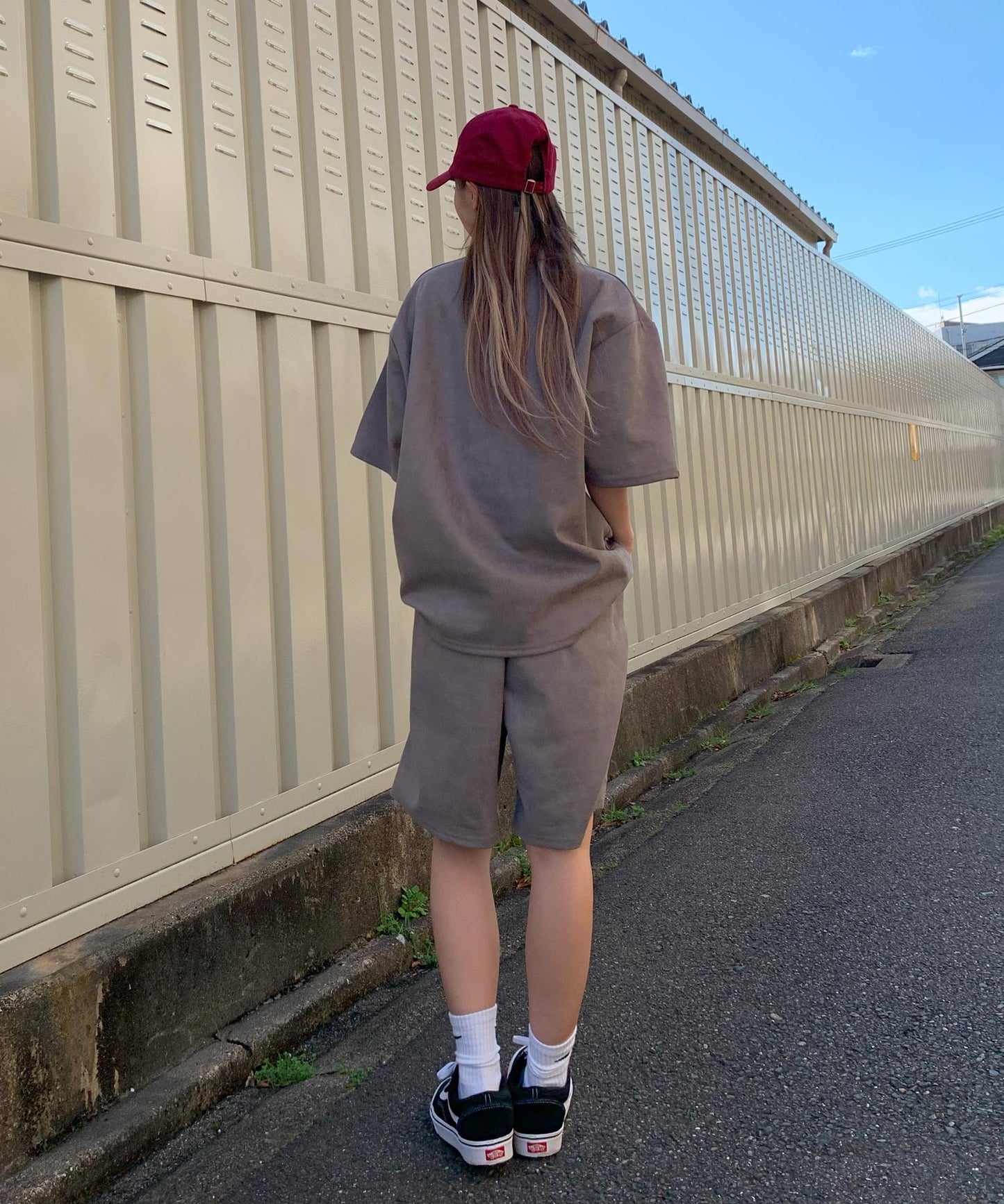 スエード サガラ刺繍ショートパンツ