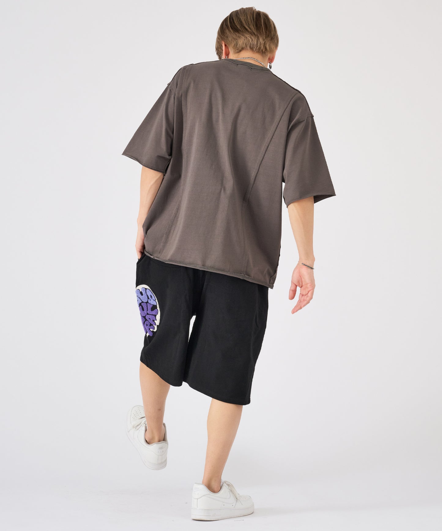 カットオフ切り替えロゴプリント半袖Tee