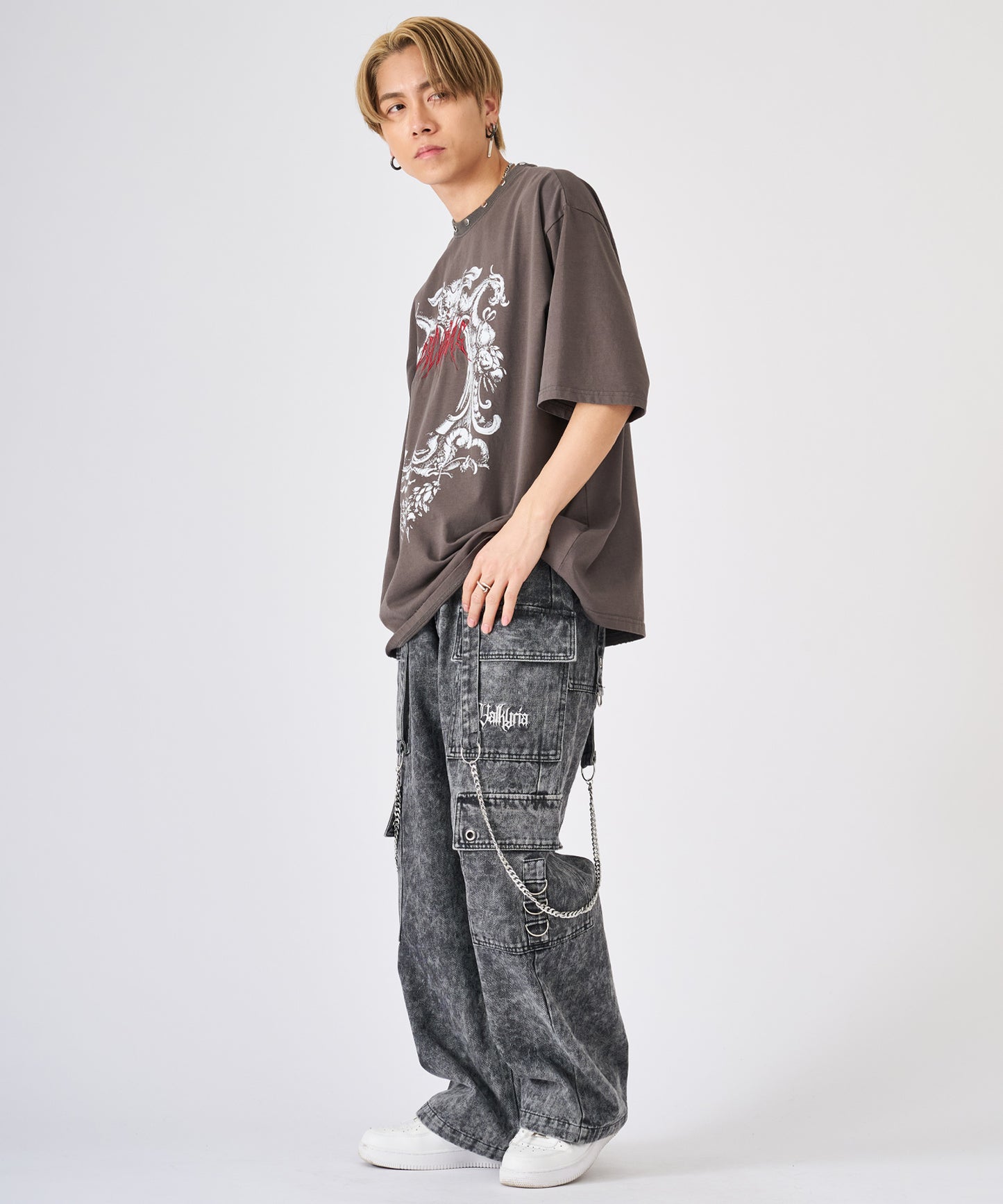 スタッズデザイン半袖Tee