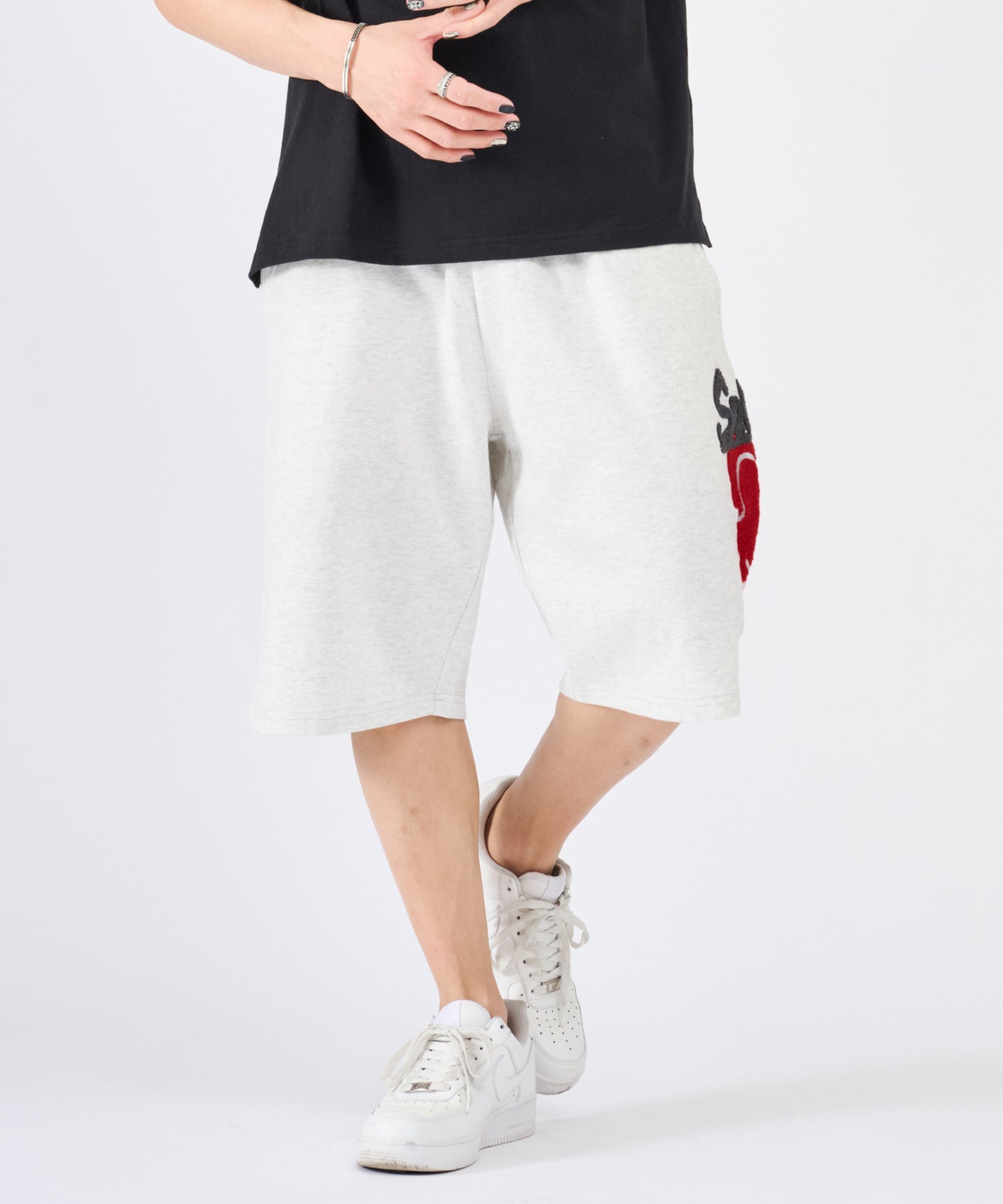 ハートサガラ刺繍ショートパンツ