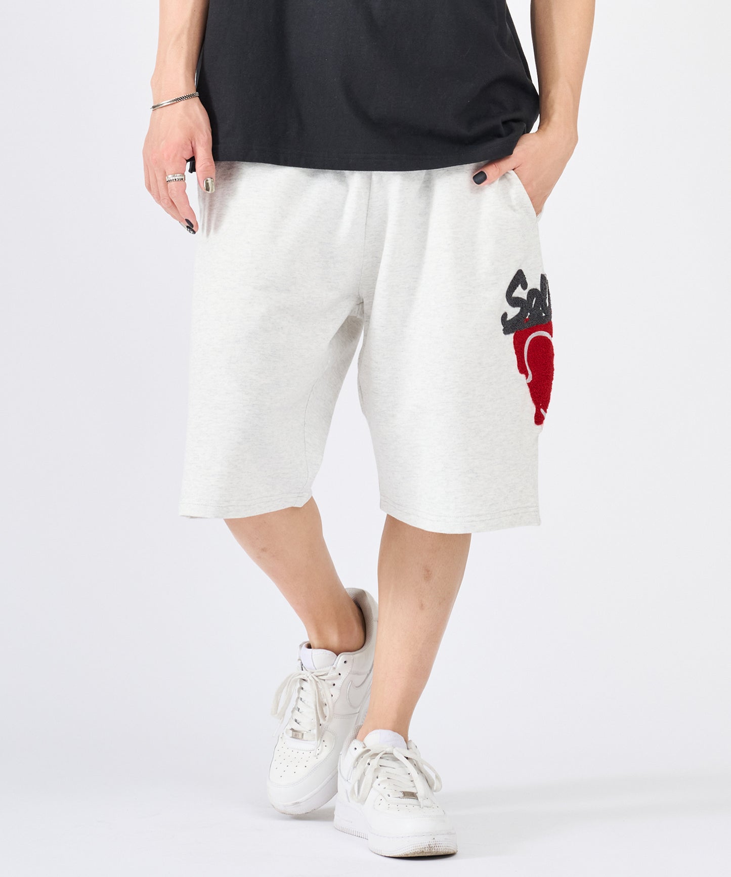 ハートサガラ刺繍ショートパンツ