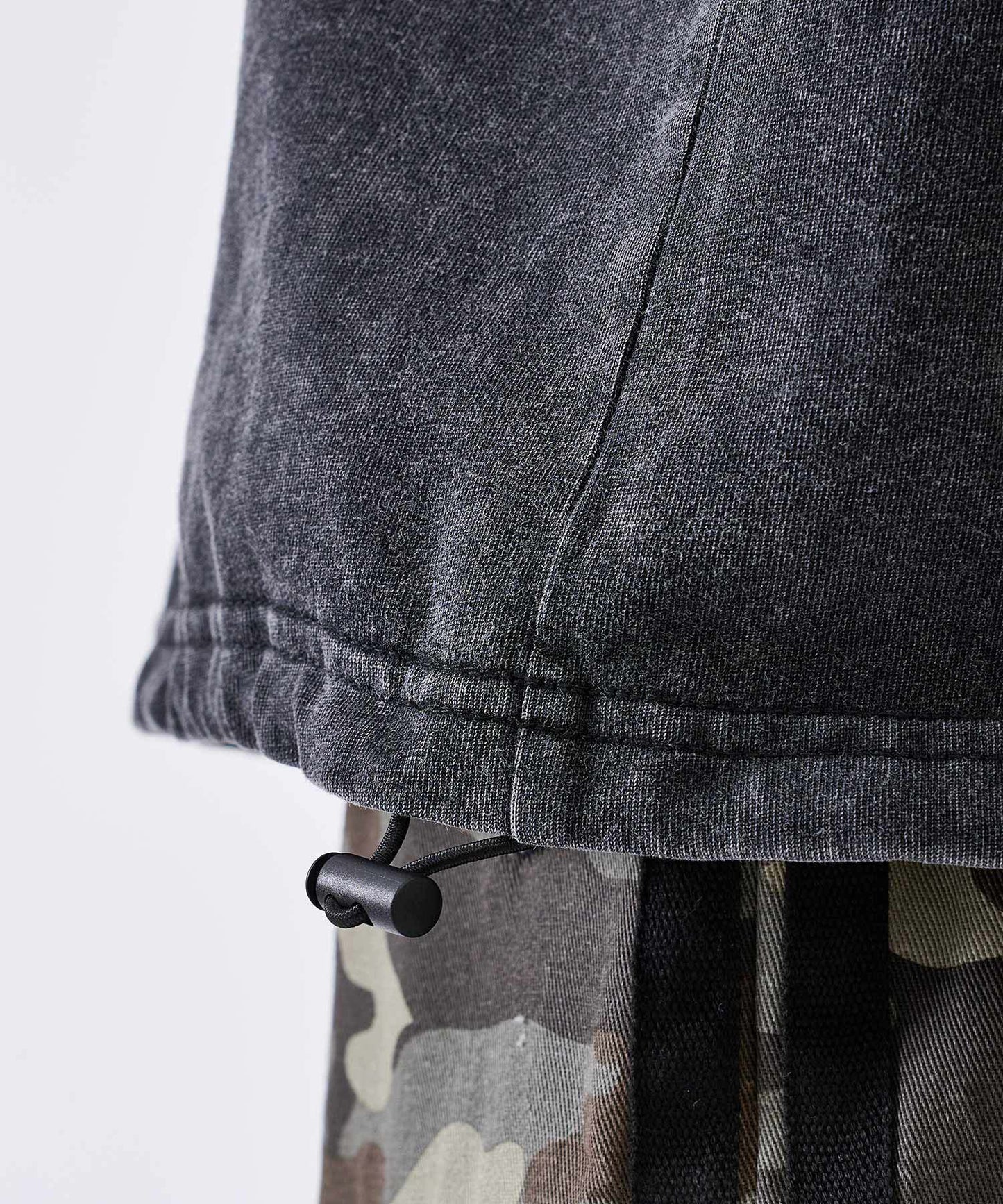 カットオフアップリケノースリーブ