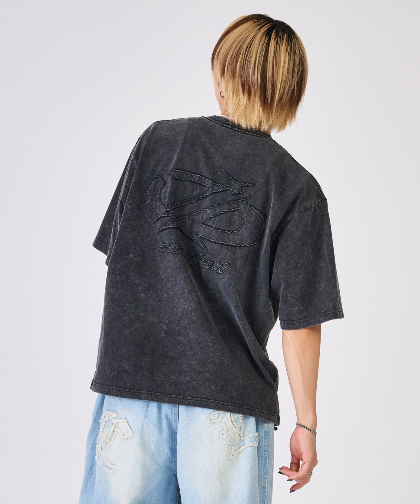 カットオフアップリケ半袖Tee